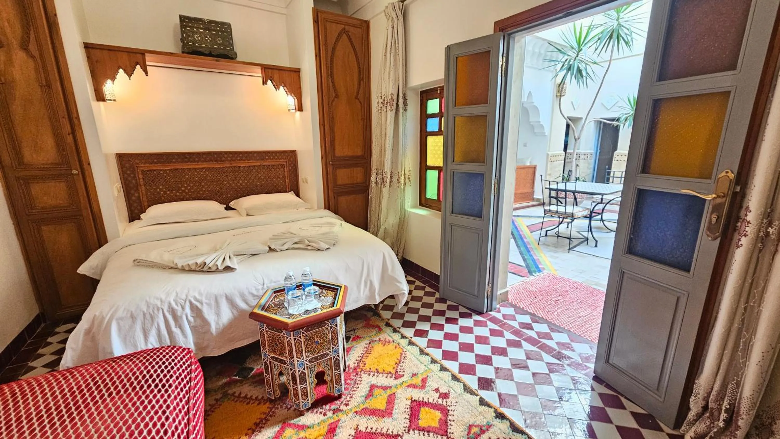 Photo of the whole room, Bed in Riad Matins De Marrakech