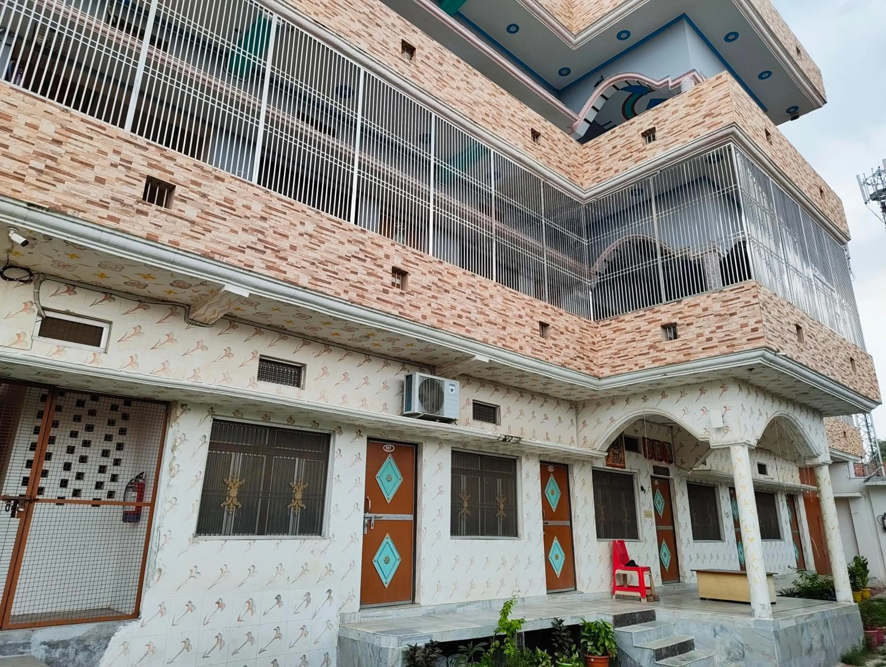 Shri Sita Vallabh pad Chhaya