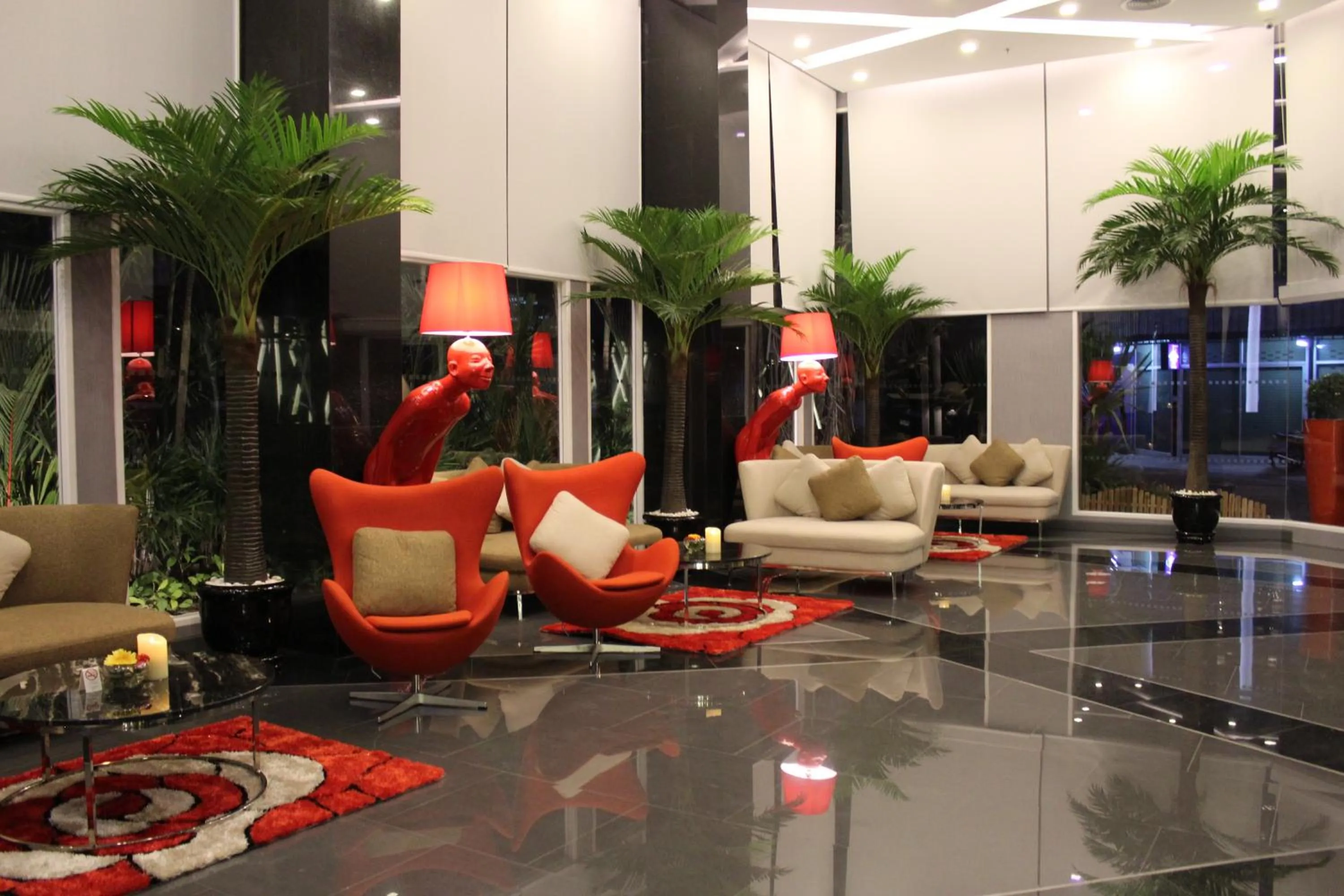 Lobby or reception in Nova Express Pattaya Hotel