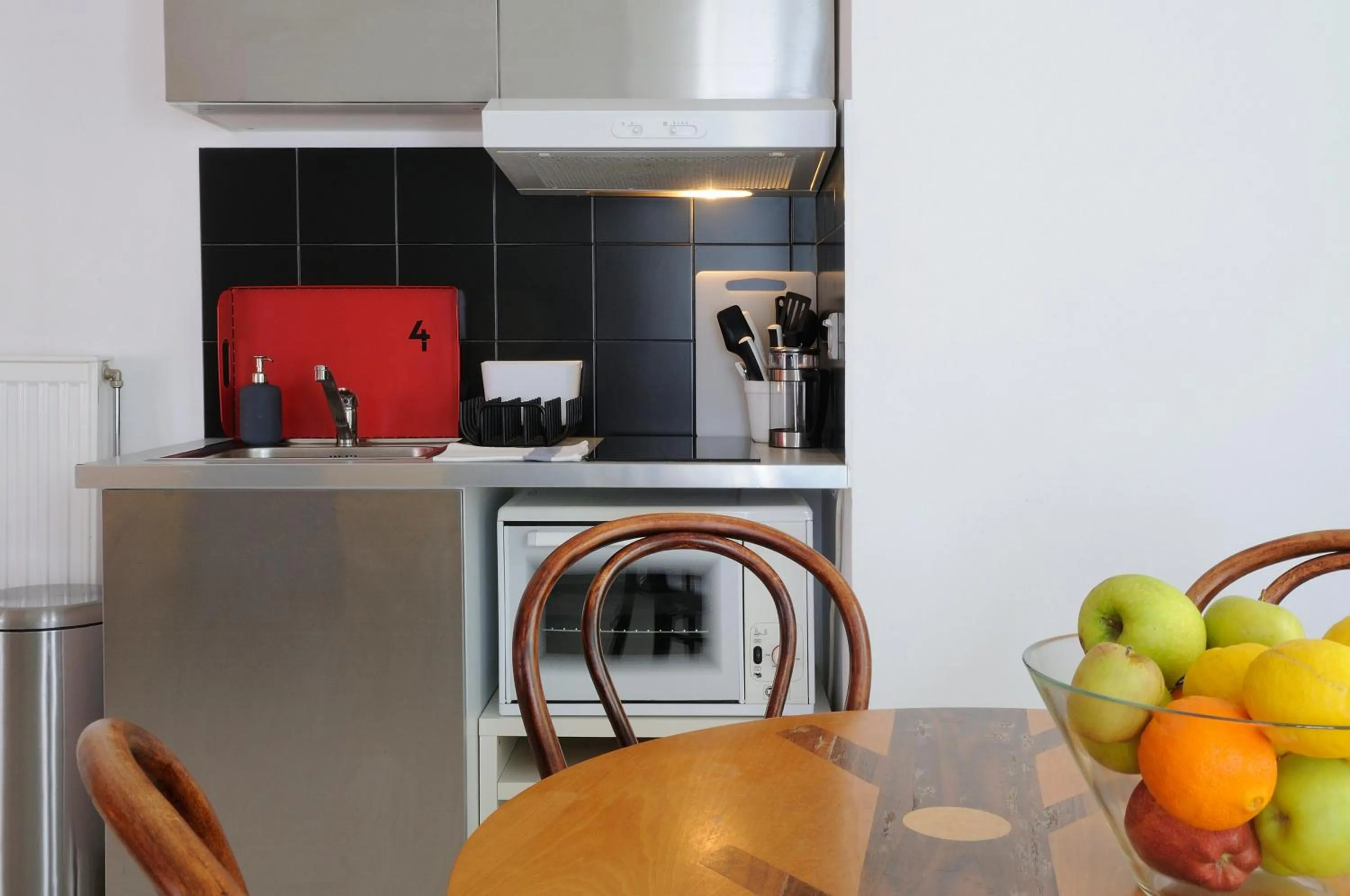 Kitchen or kitchenette in Athens Green Apartments