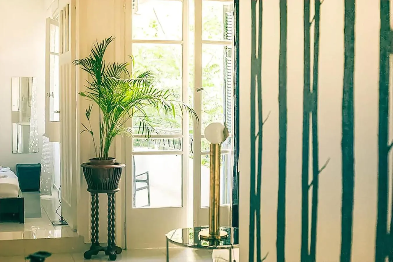 Living room in Athens Green Apartments