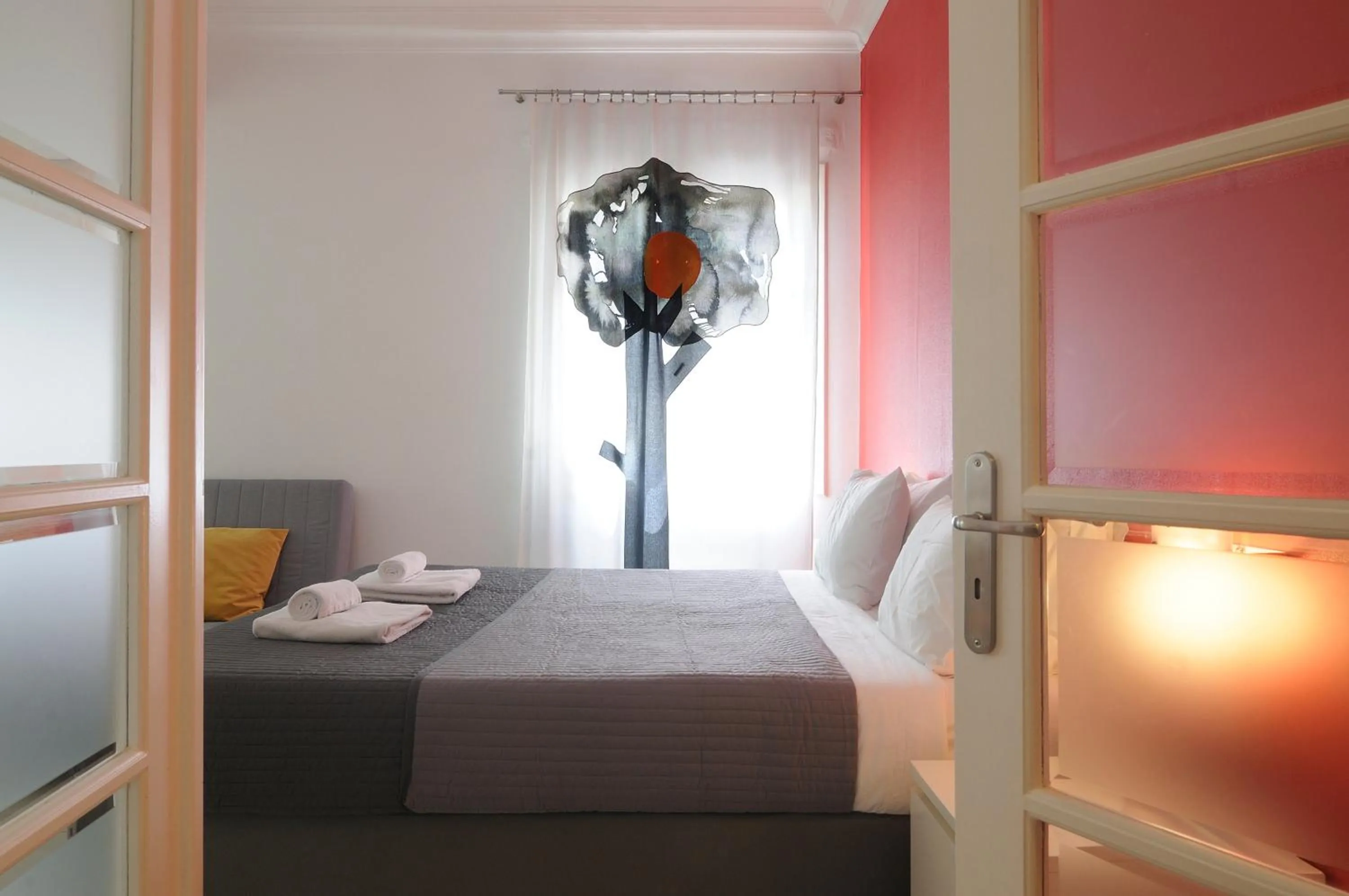 Bed in Athens Green Apartments