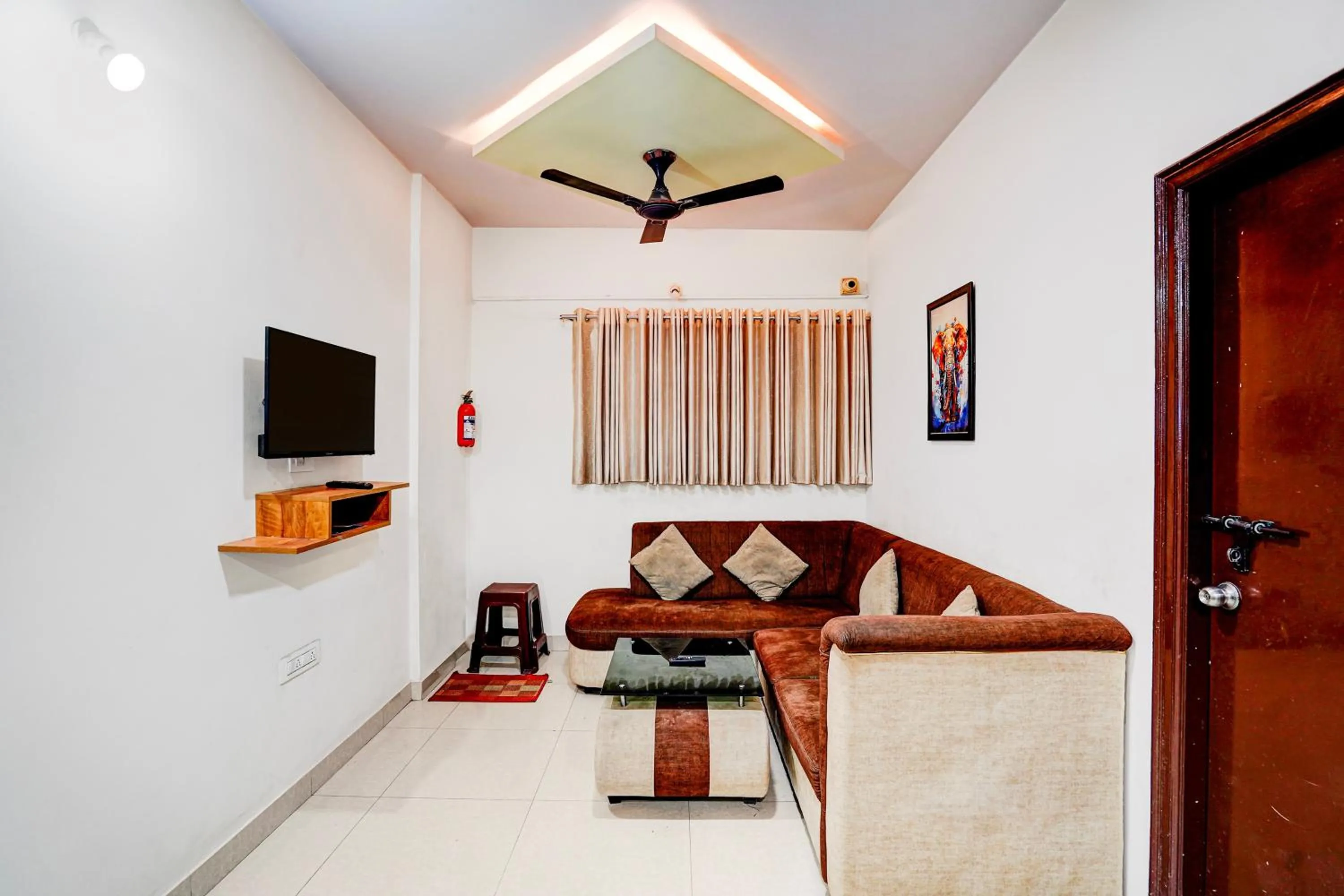 Lobby or reception in Hotel O Nesara Inn