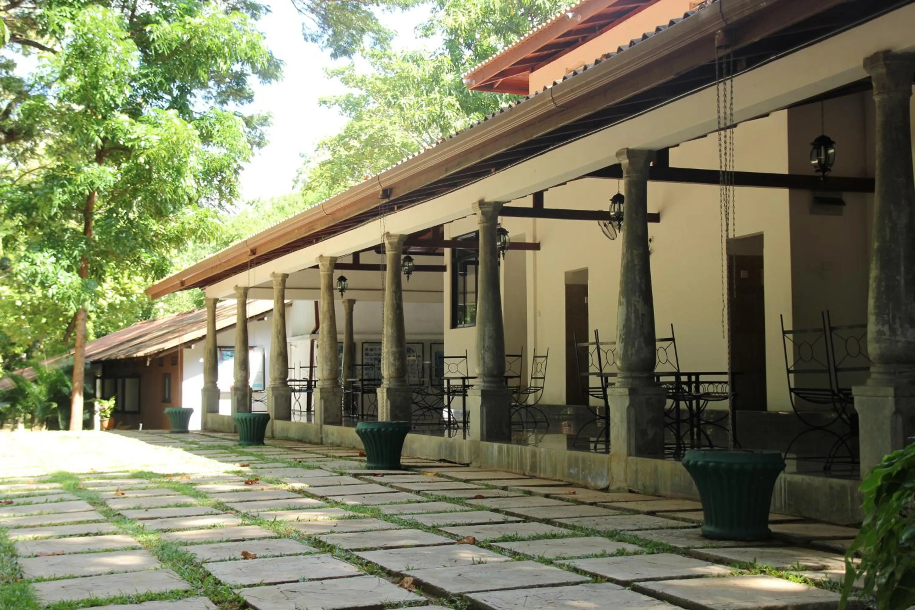 Property building in Dambulu Oya Family Park