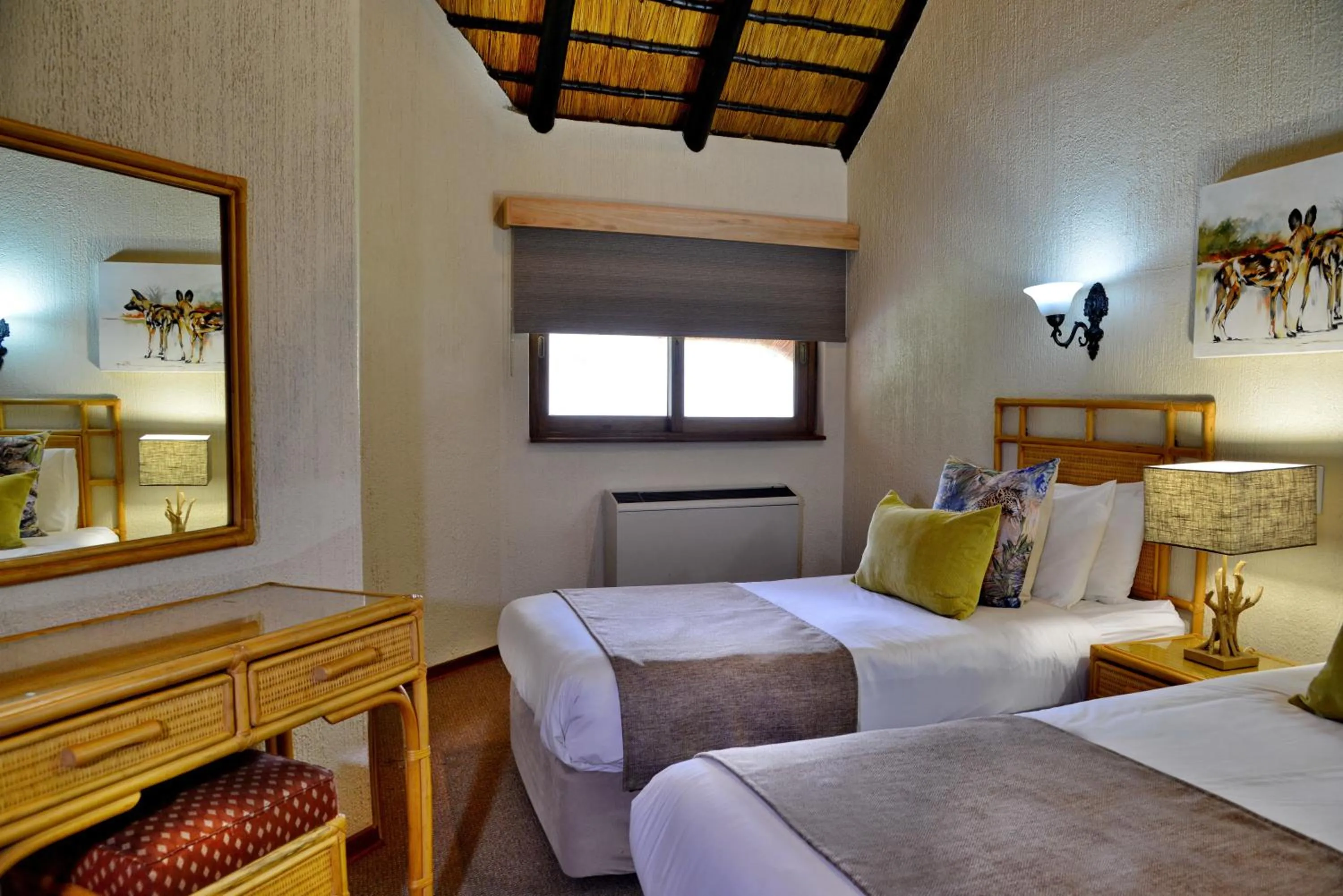Bed in Cambalala - Luxury Units - in Kruger Park Lodge - Serviced Daily, Free Wi-Fi