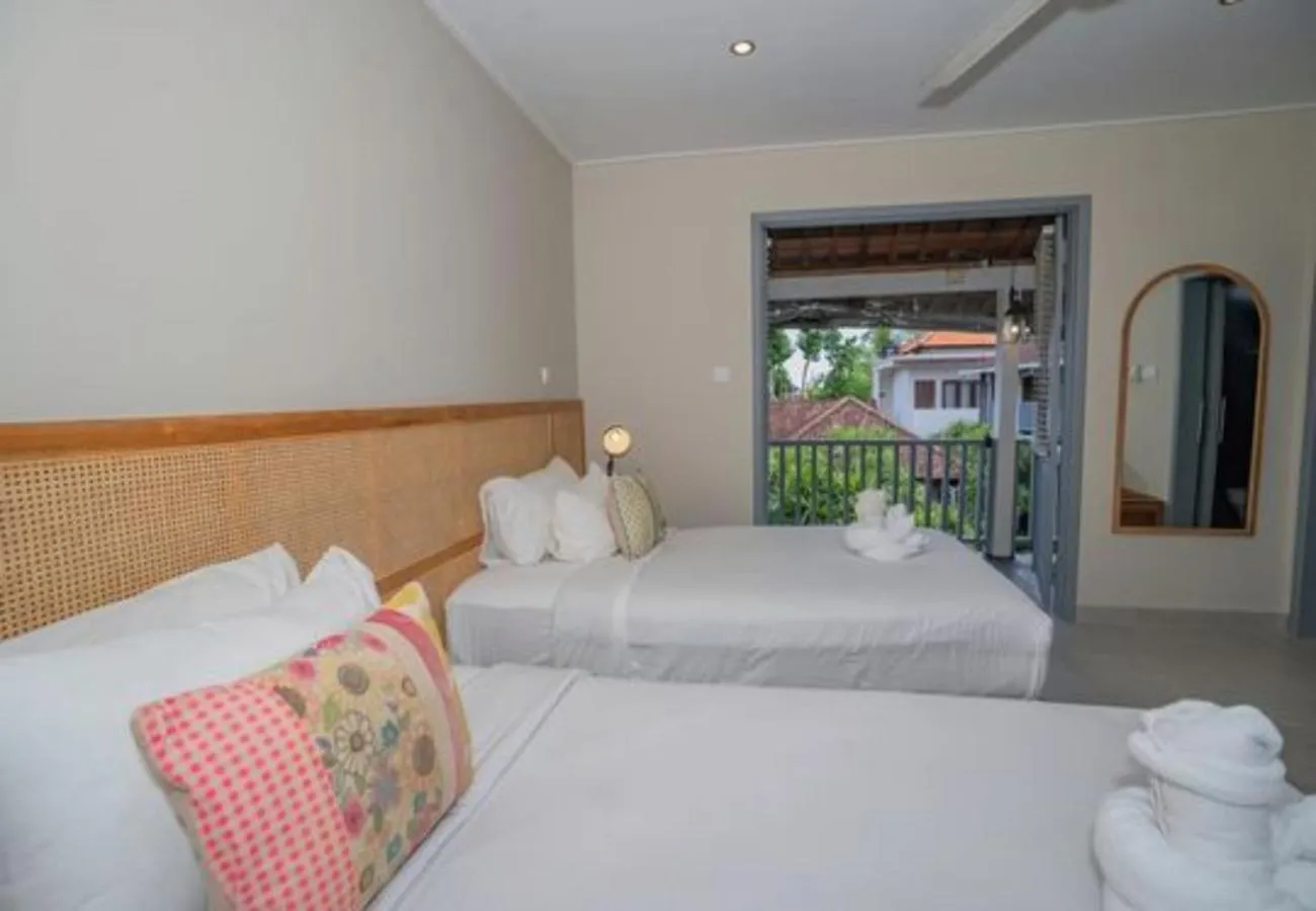 Bed in The Peacock Inn