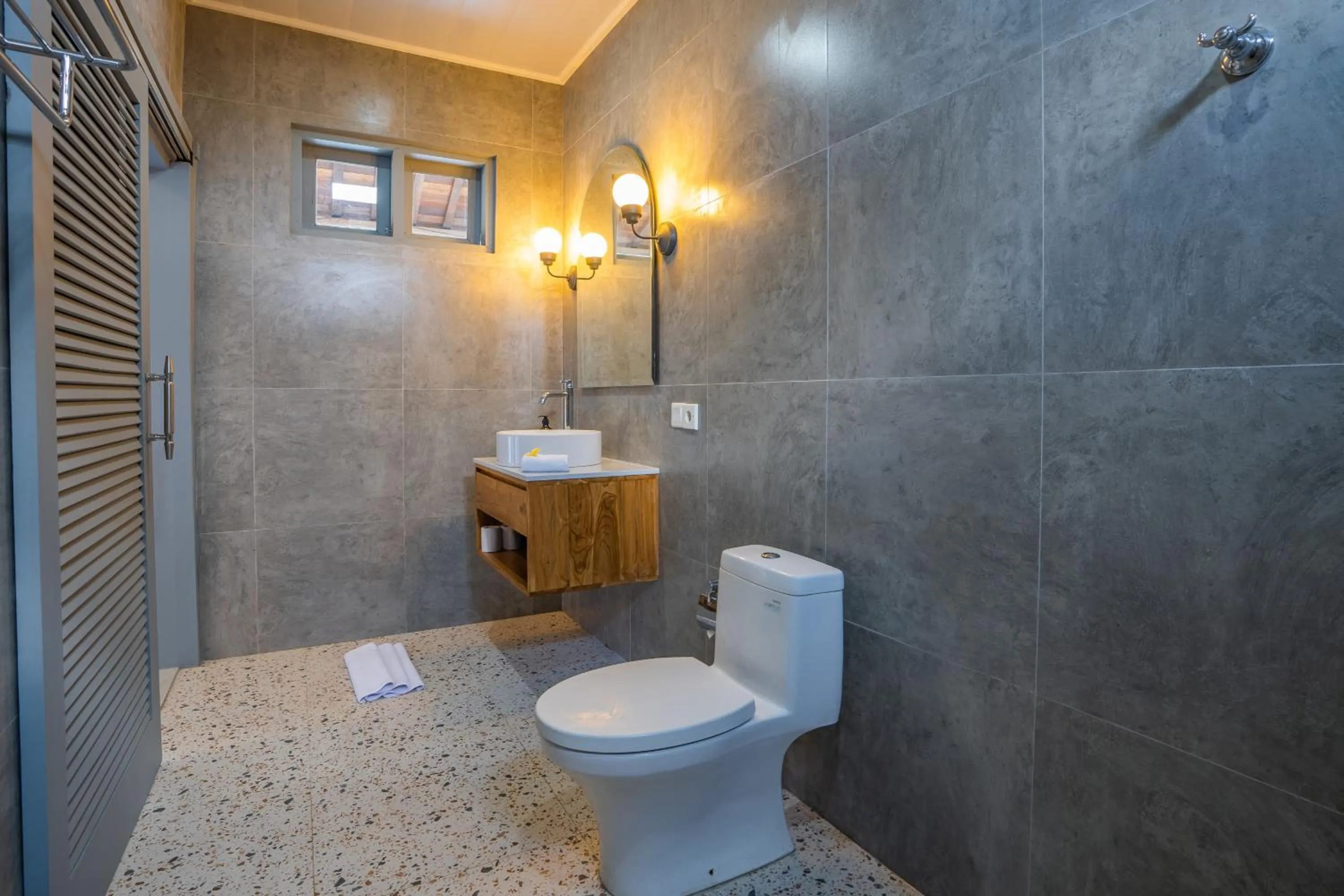 Property building in The Peacock Inn