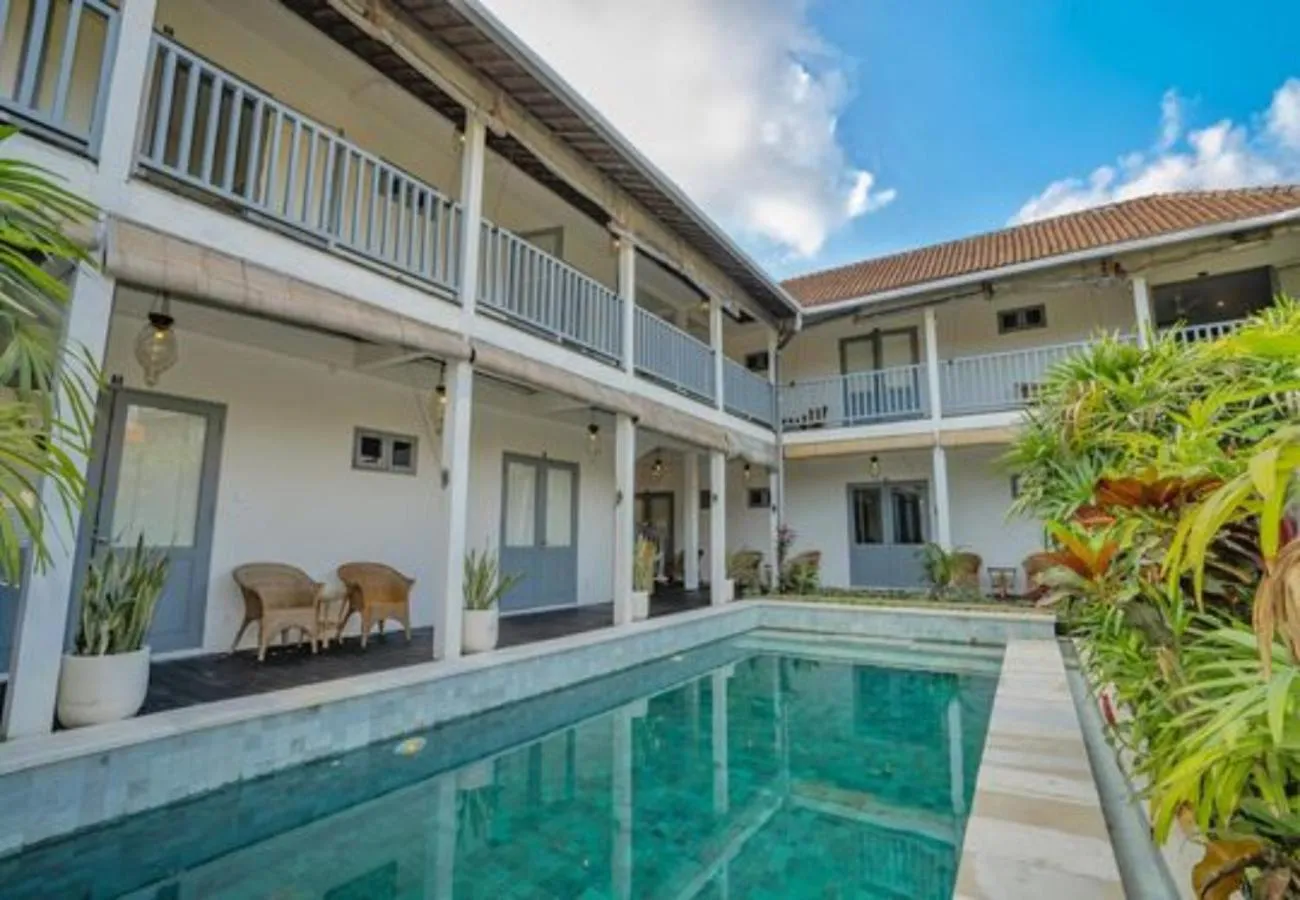 Property building in The Peacock Inn