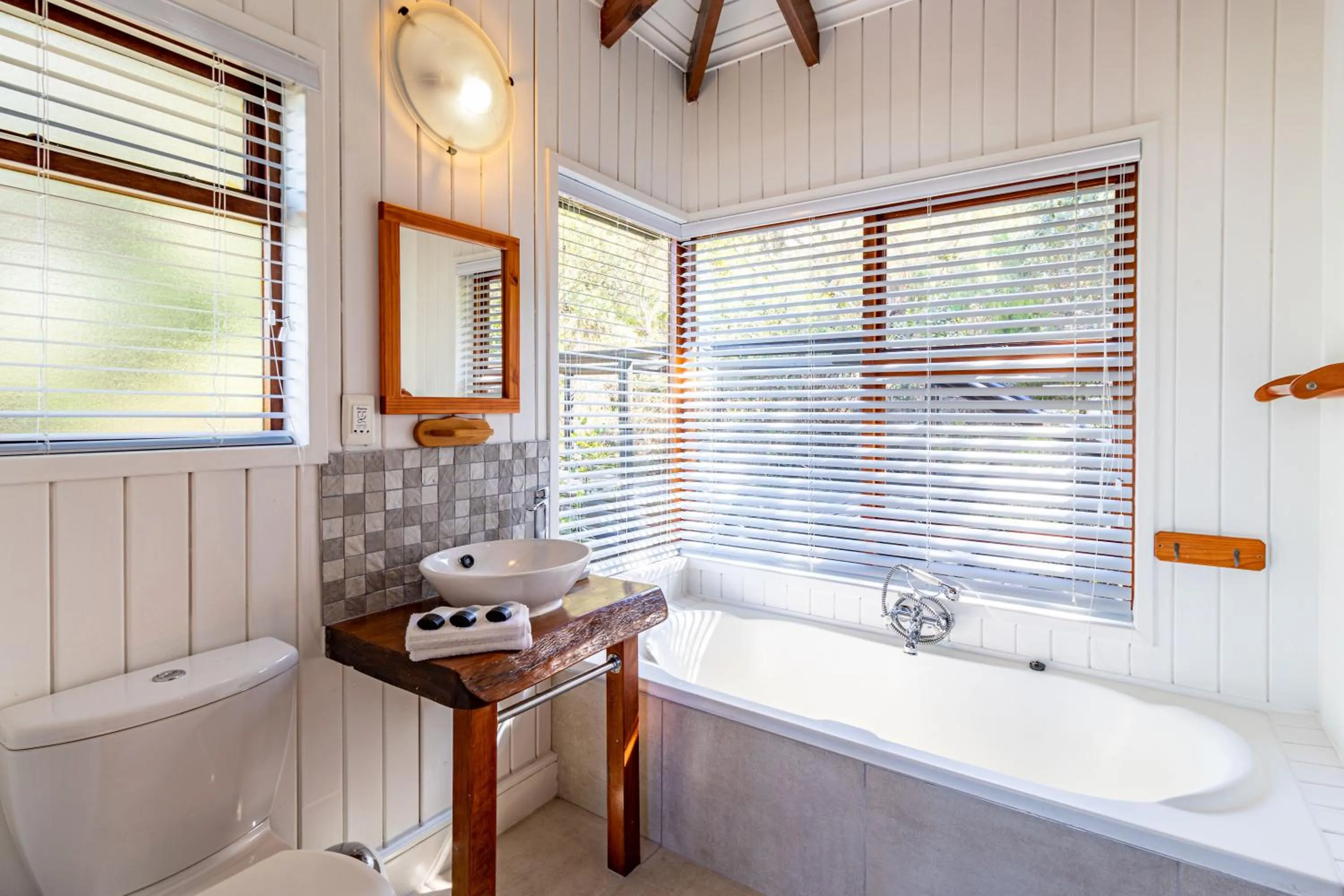 Bathroom in Boardwalk Lodge – Self-Catering