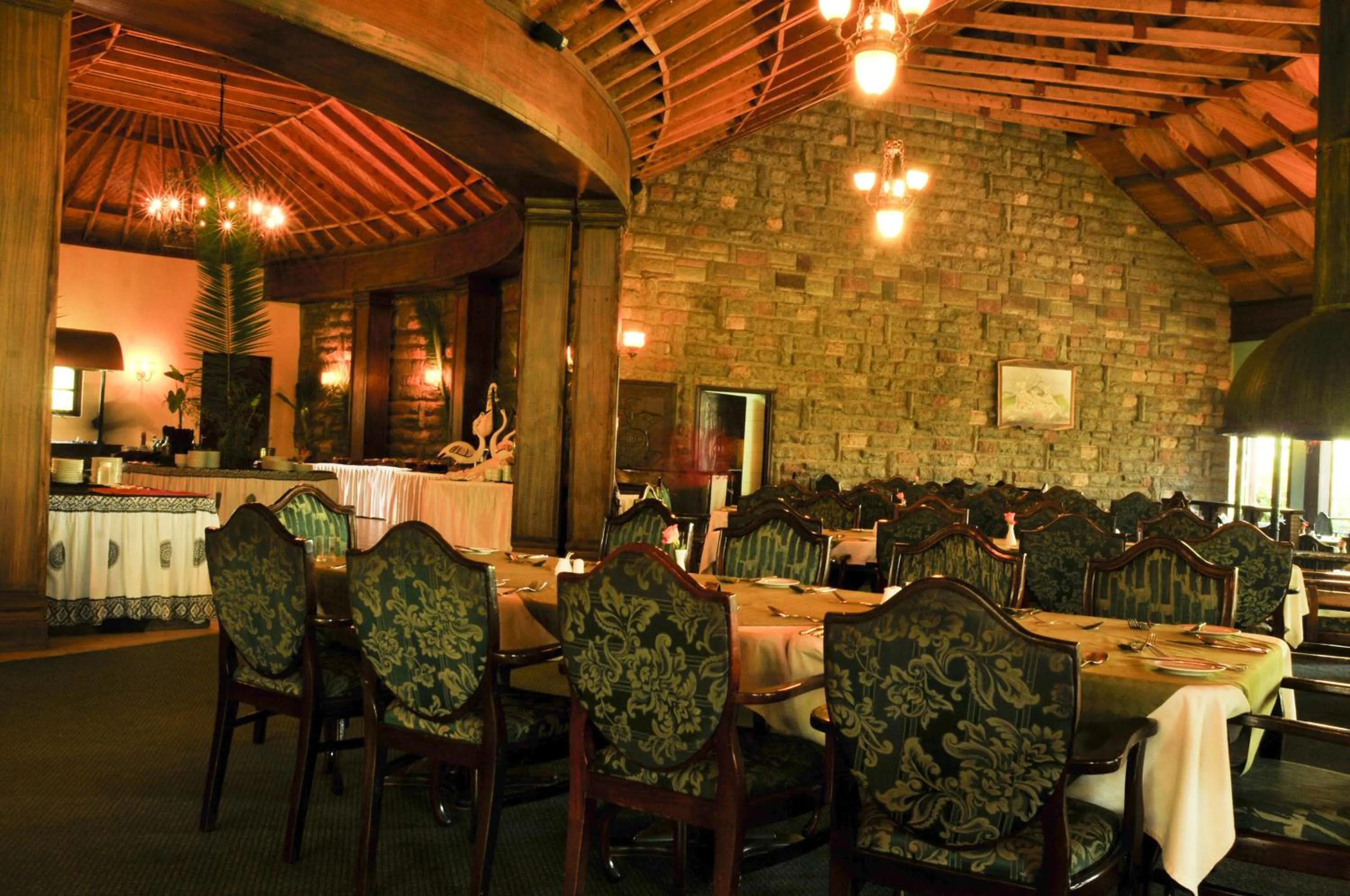 Restaurant/places to eat in Lake Naivasha Sopa Resort