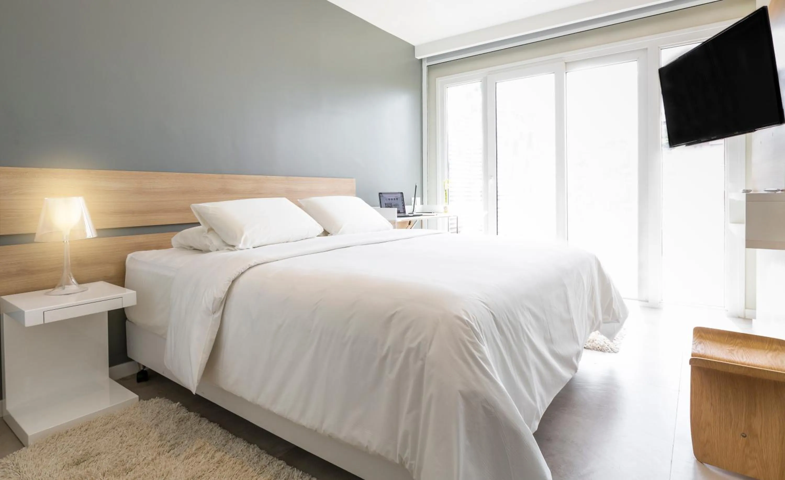 Photo of the whole room, Bed in Hub Hotel Asuncion