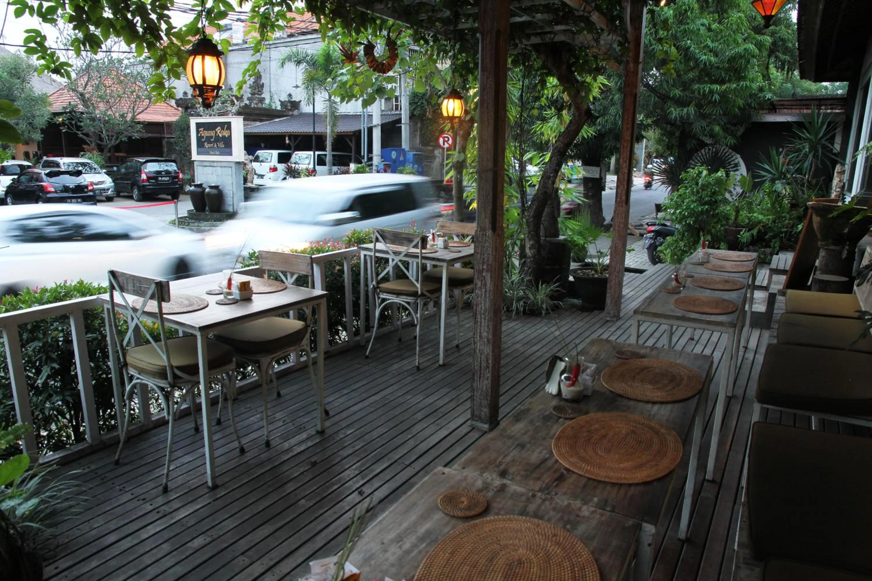 Restaurant/places to eat in Sapodilla Ubud