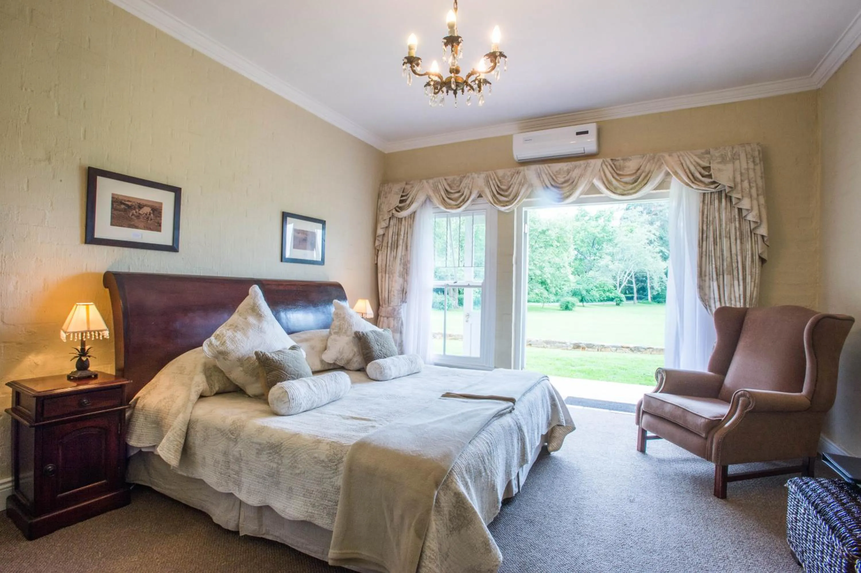 Bedroom, Bed in Fordoun Hotel and Spa
