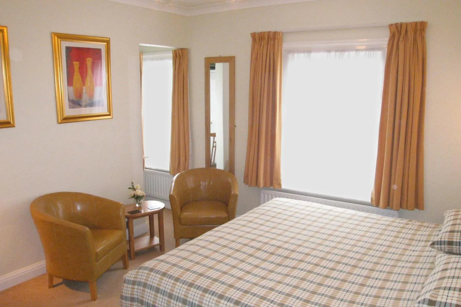 Bedroom, Bed in The Coach House