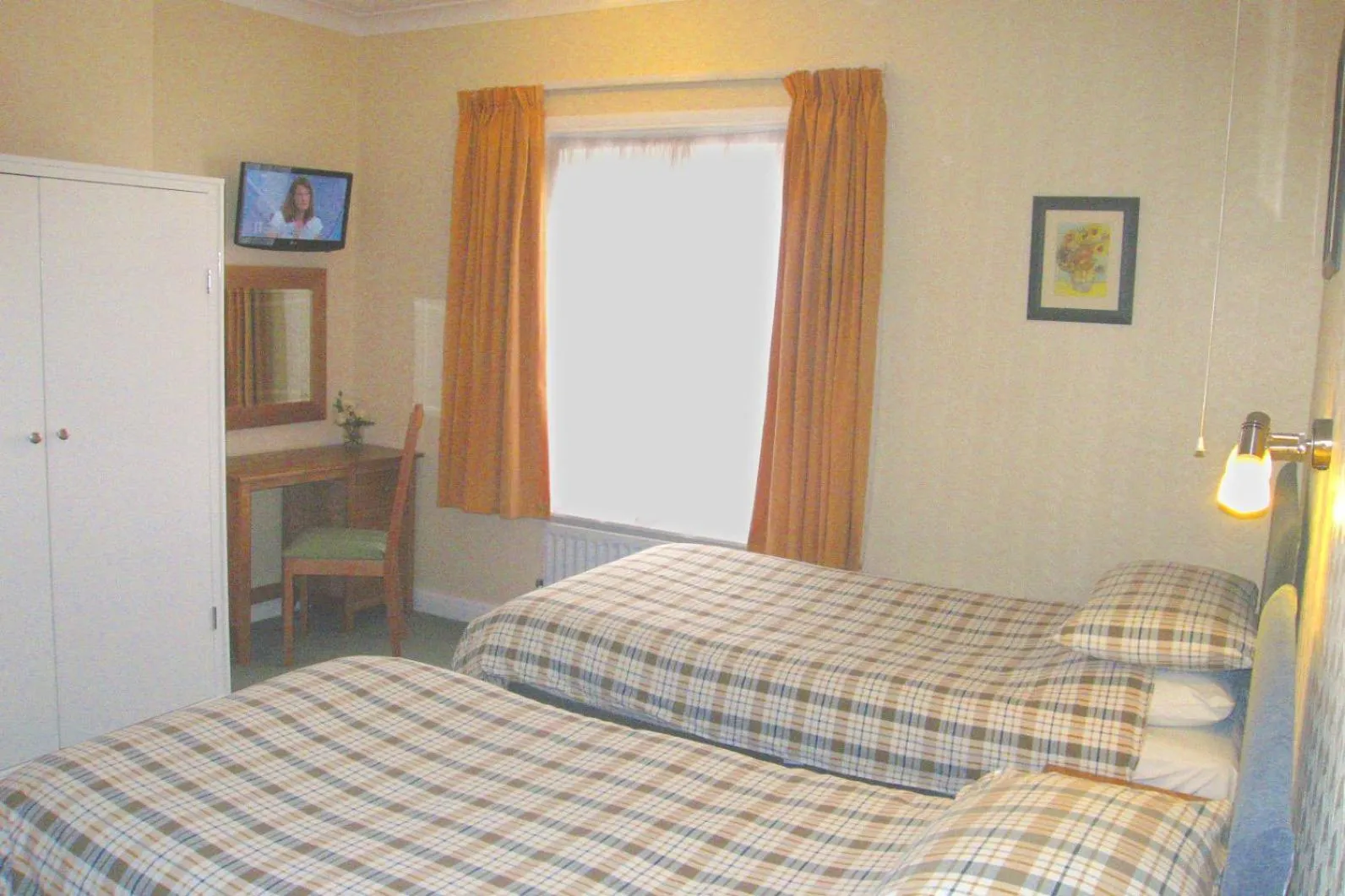 Photo of the whole room, Bed in The Coach House