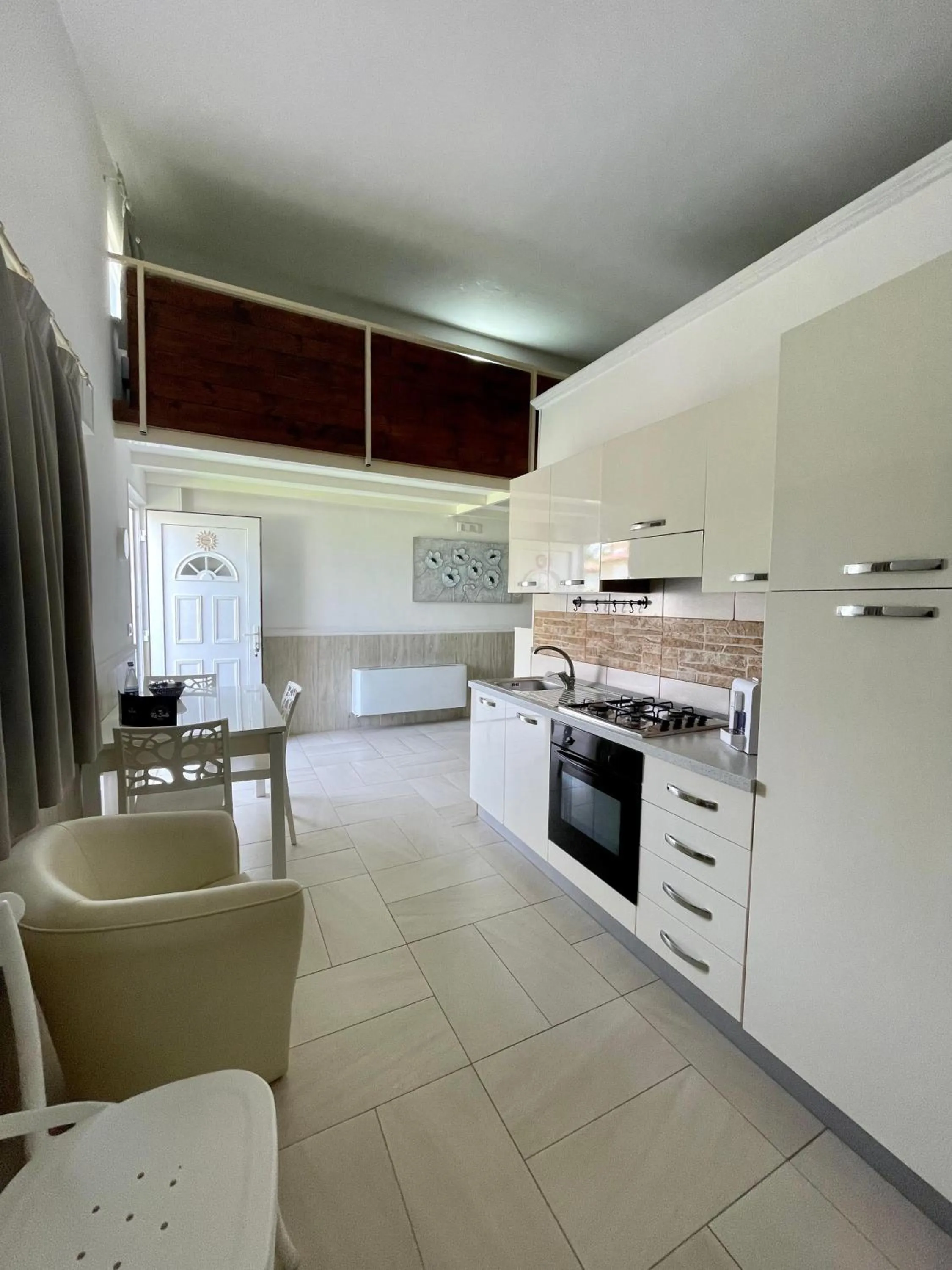 kitchen in Re Sole Resort&Spa