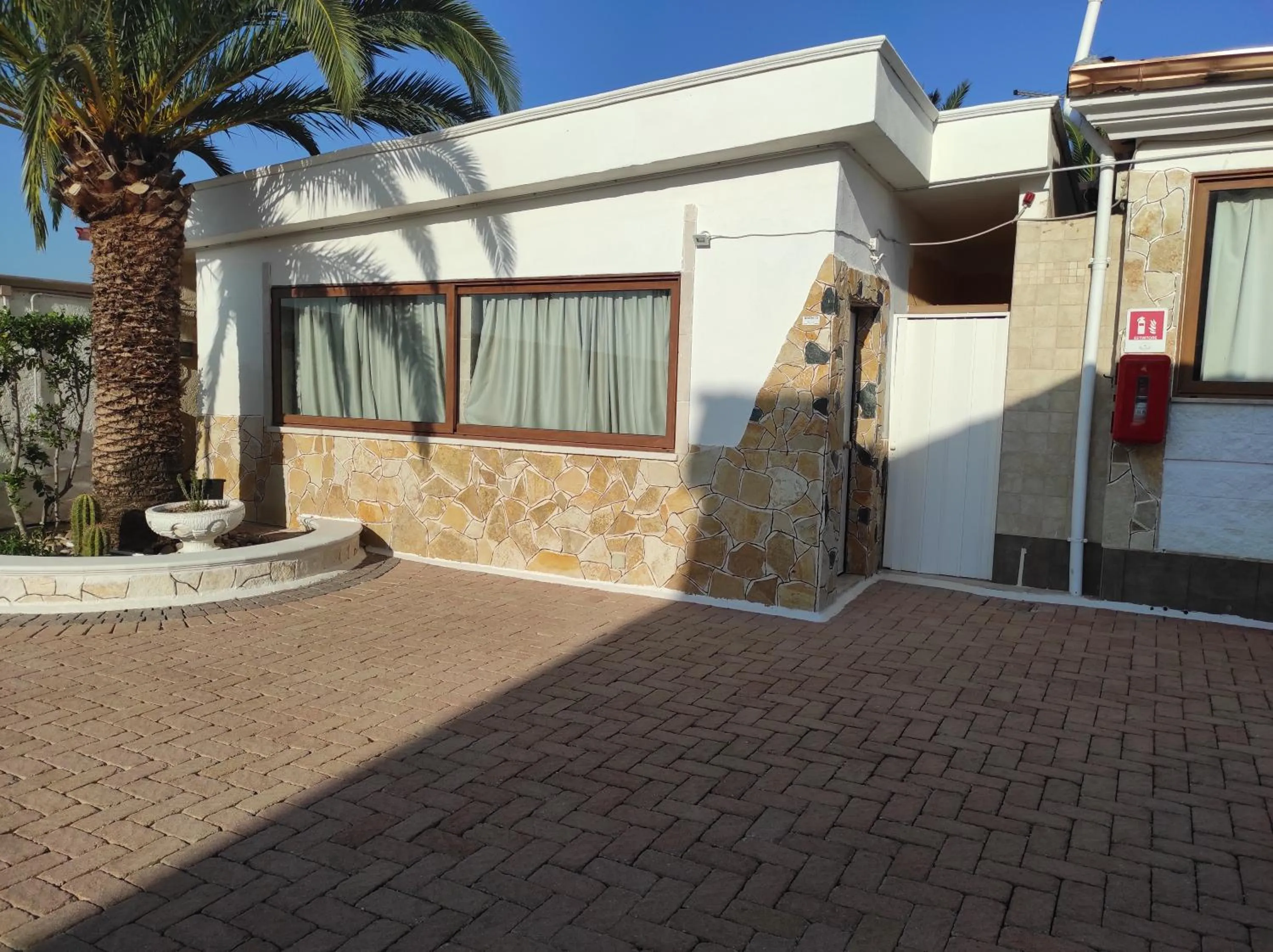 Property building in Re Sole Resort&Spa