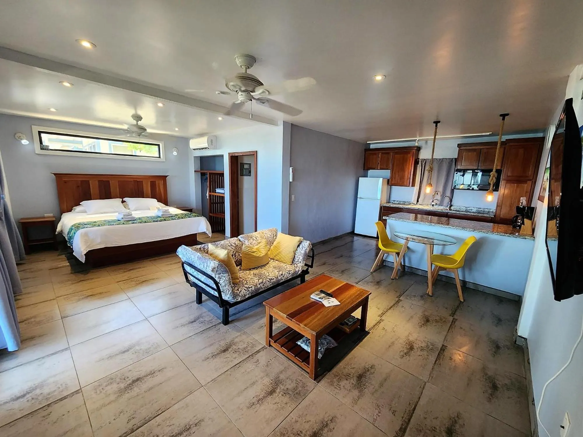 Bed in Maya Beach Hotel