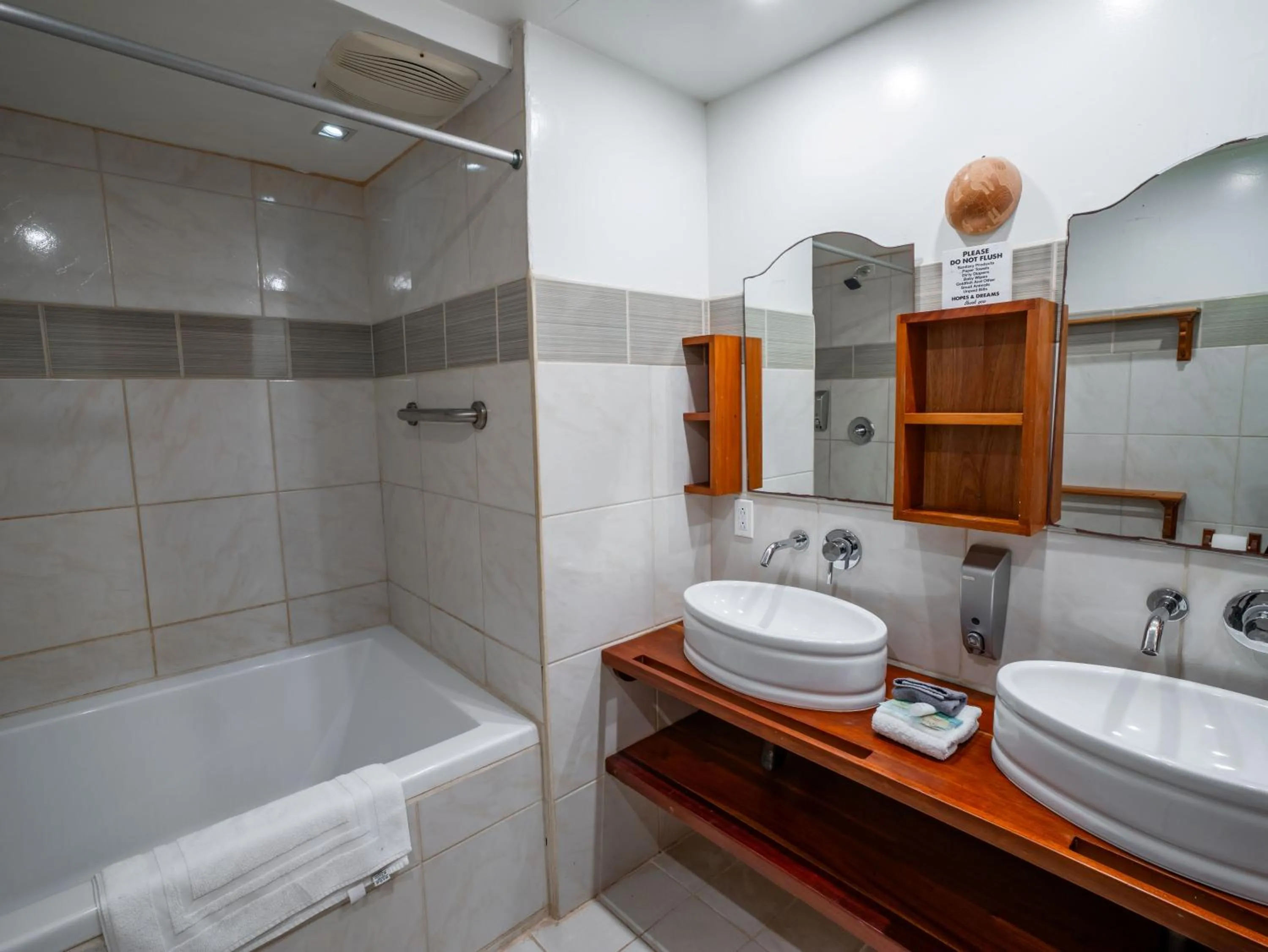 Bath in Maya Beach Hotel