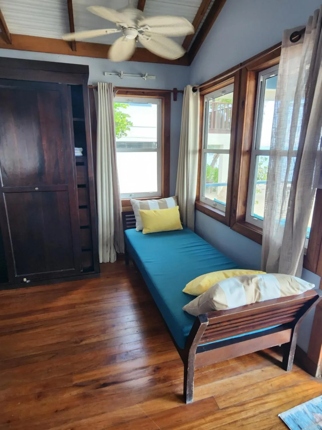 Seating area, Bed in Maya Beach Hotel