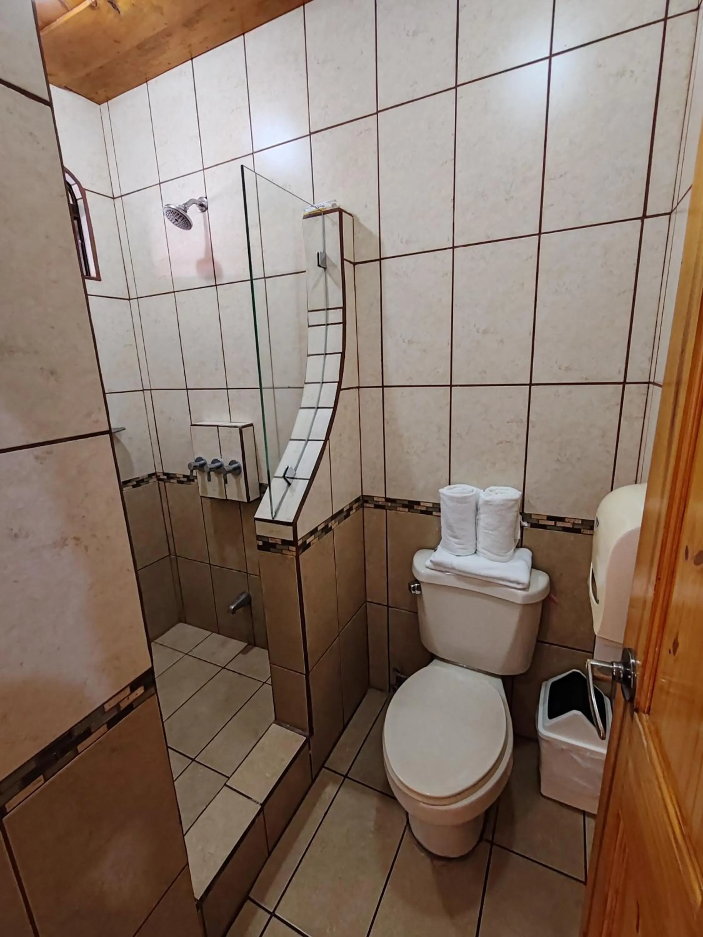 Shower in Hotel Cibeles Resort