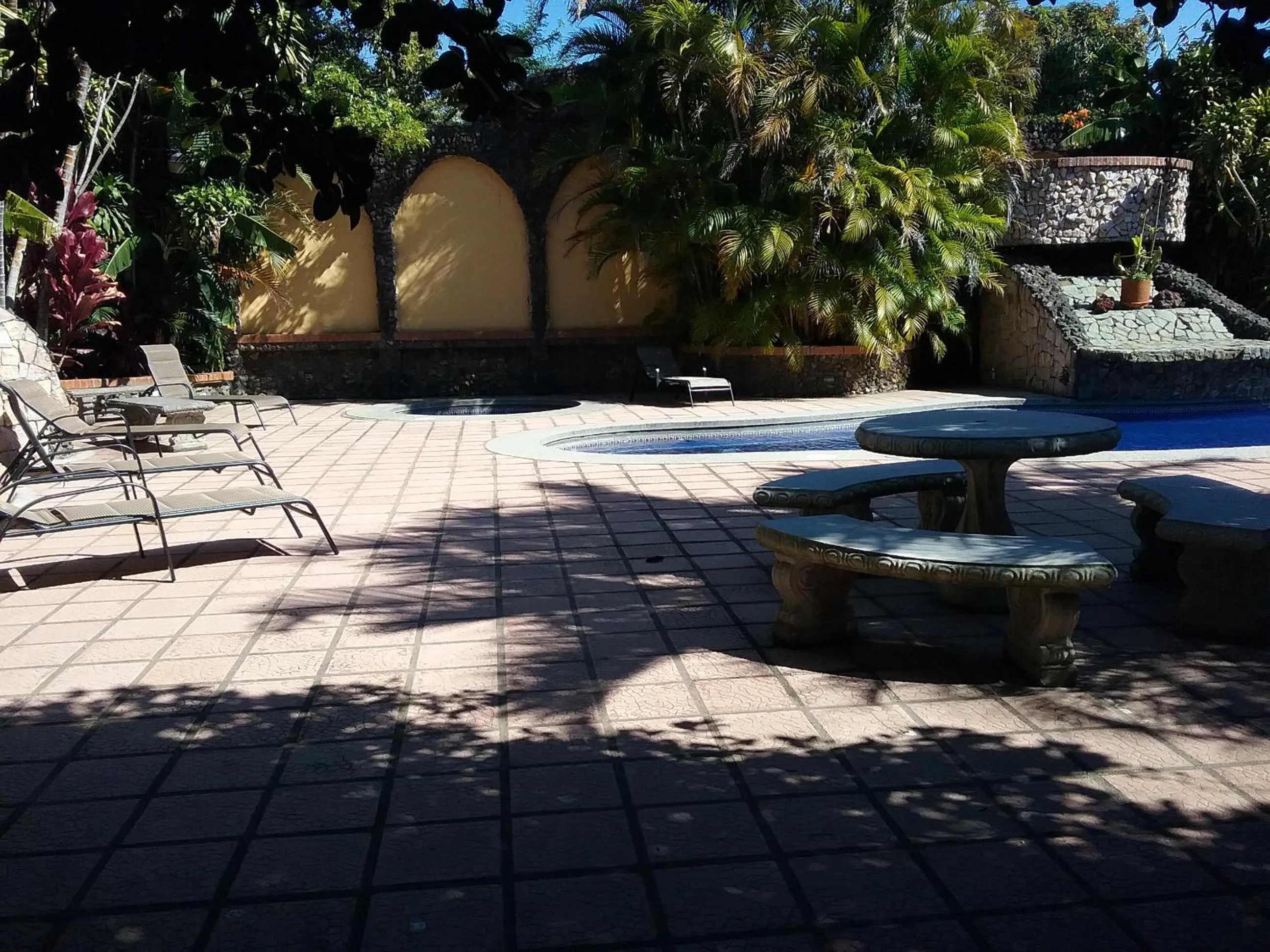 Swimming pool in Hotel Cibeles Resort