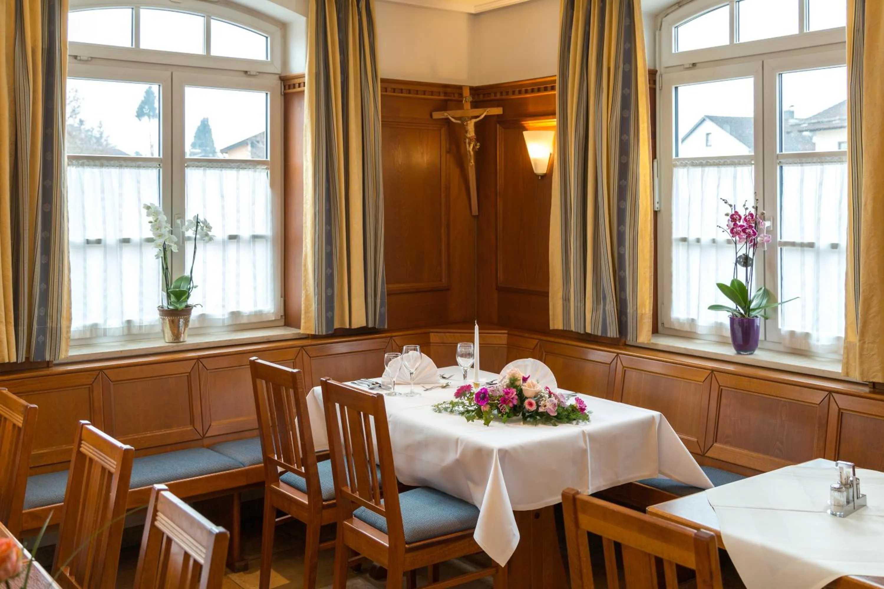 Restaurant/places to eat in Pfaffinger Hof