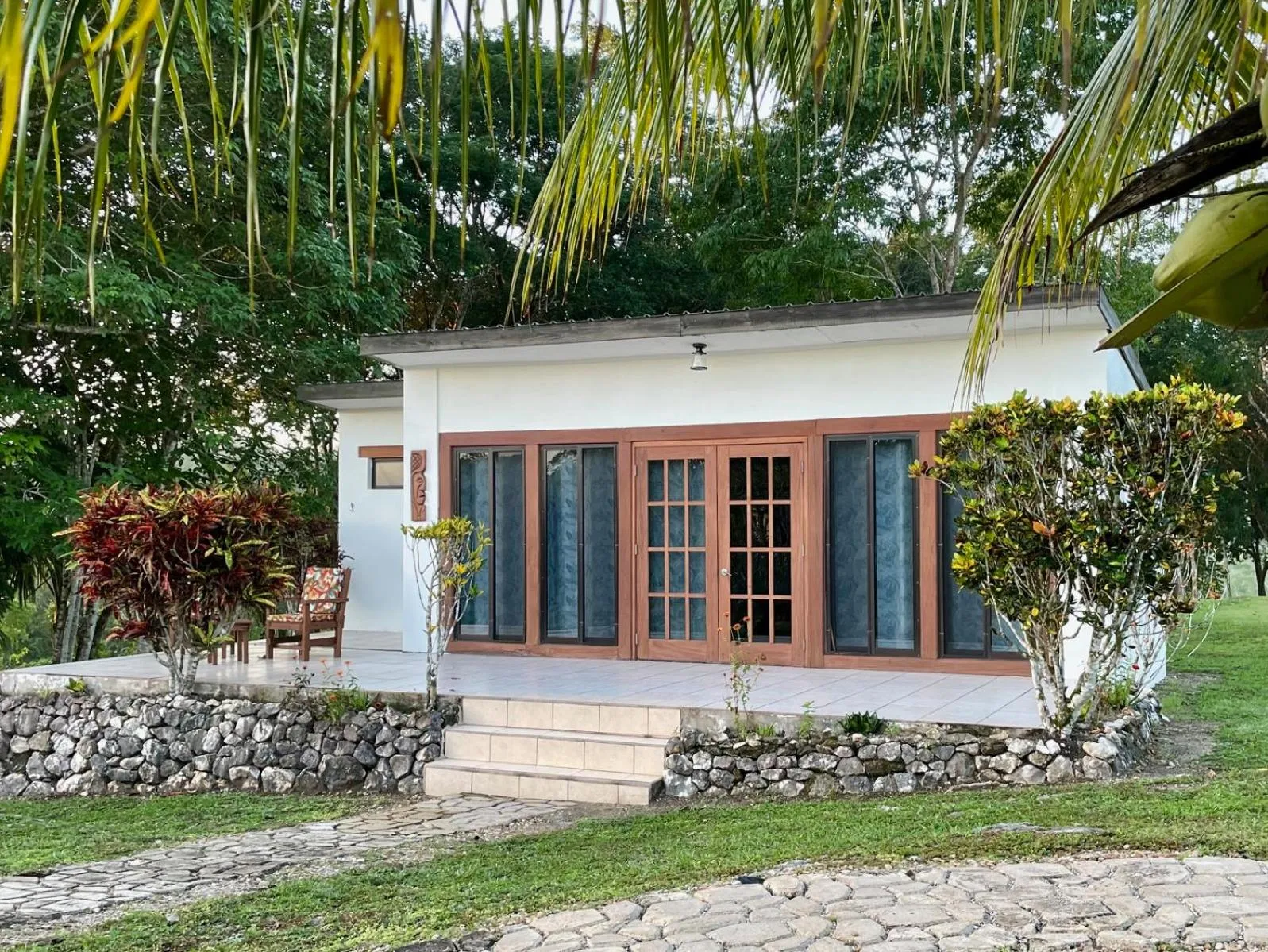 Patio in Gumbo Limbo Jungle Resort