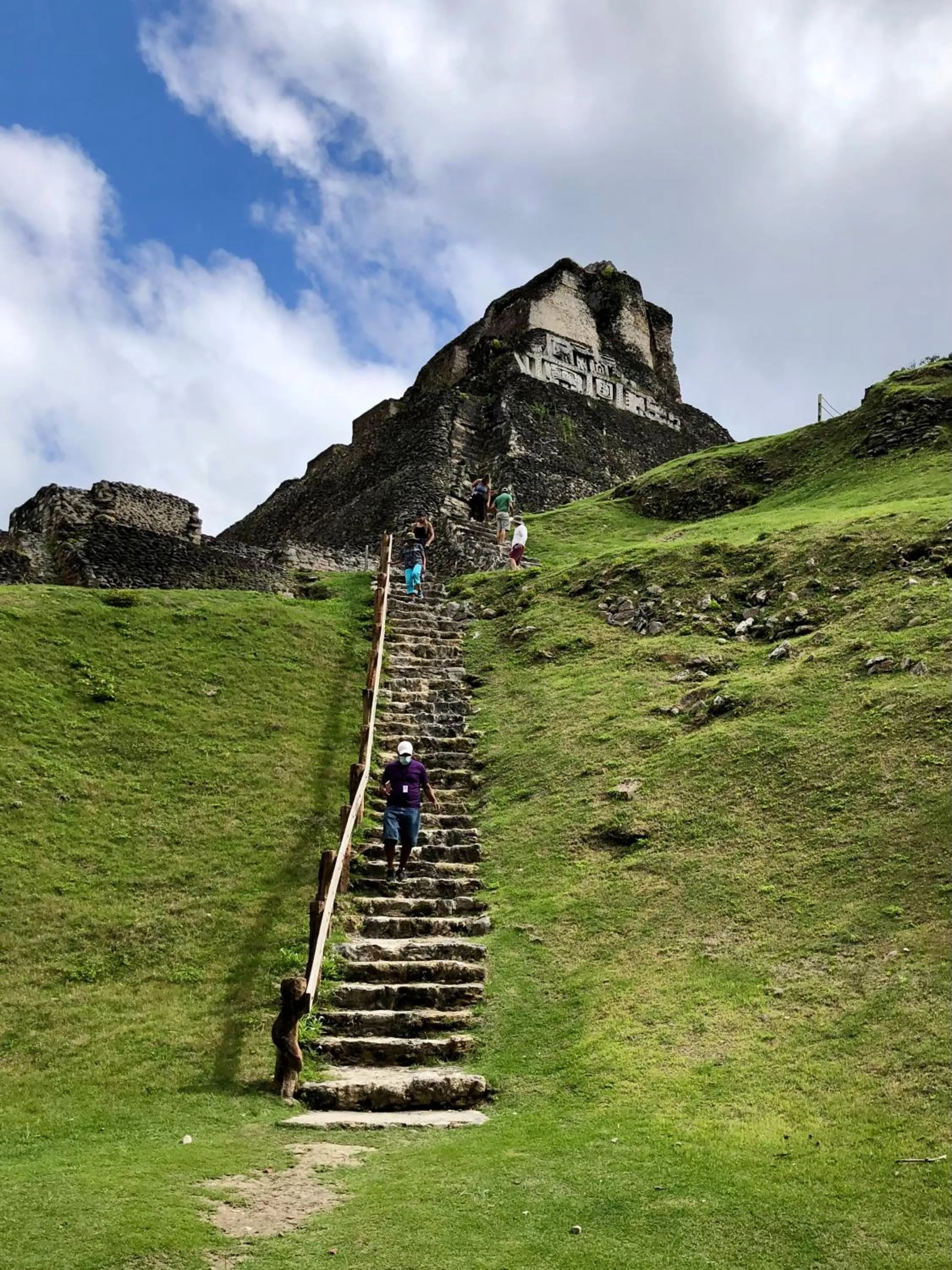 Hiking in Gumbo Limbo Jungle Resort