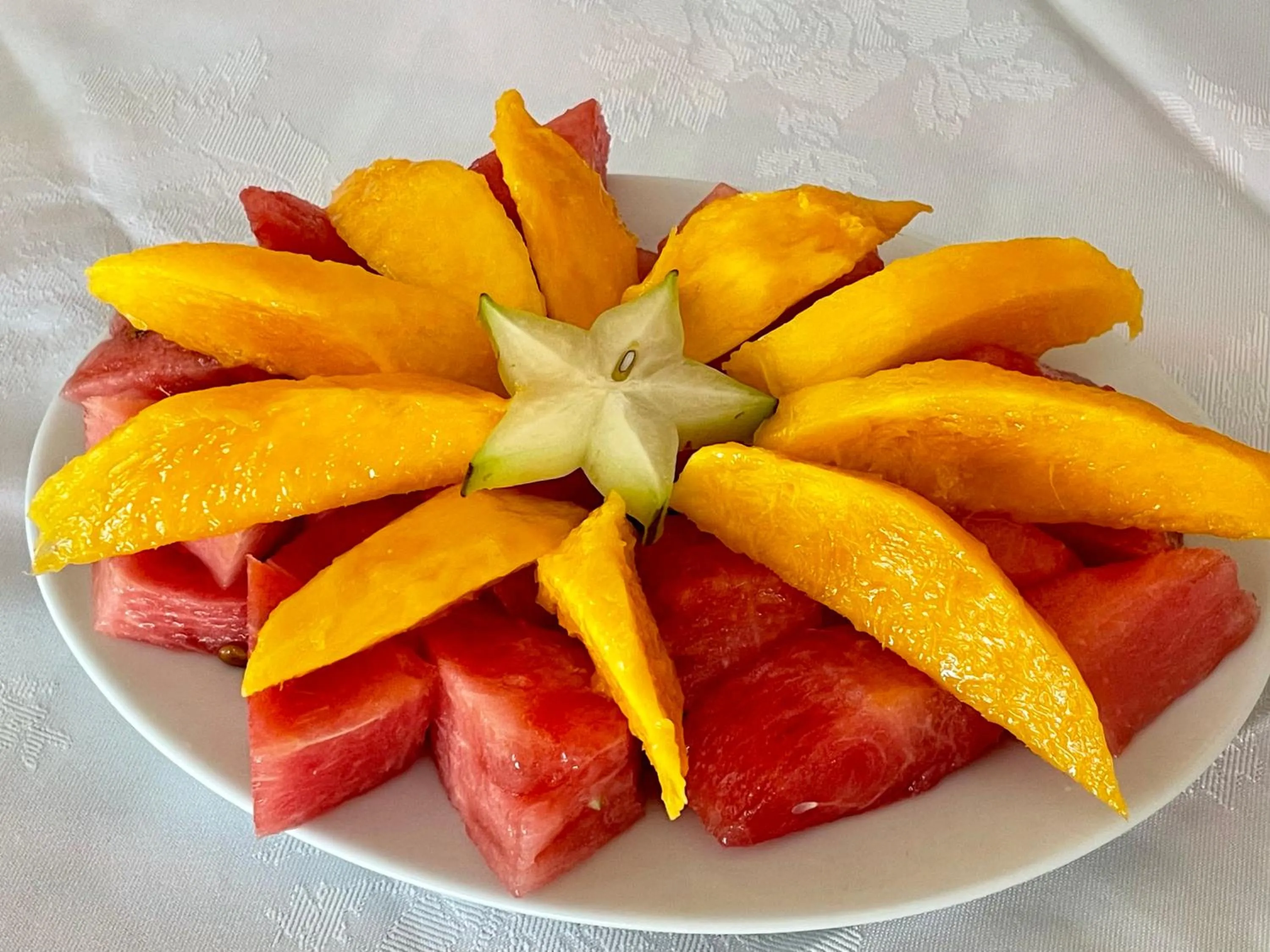 Restaurant/places to eat in Gumbo Limbo Jungle Resort