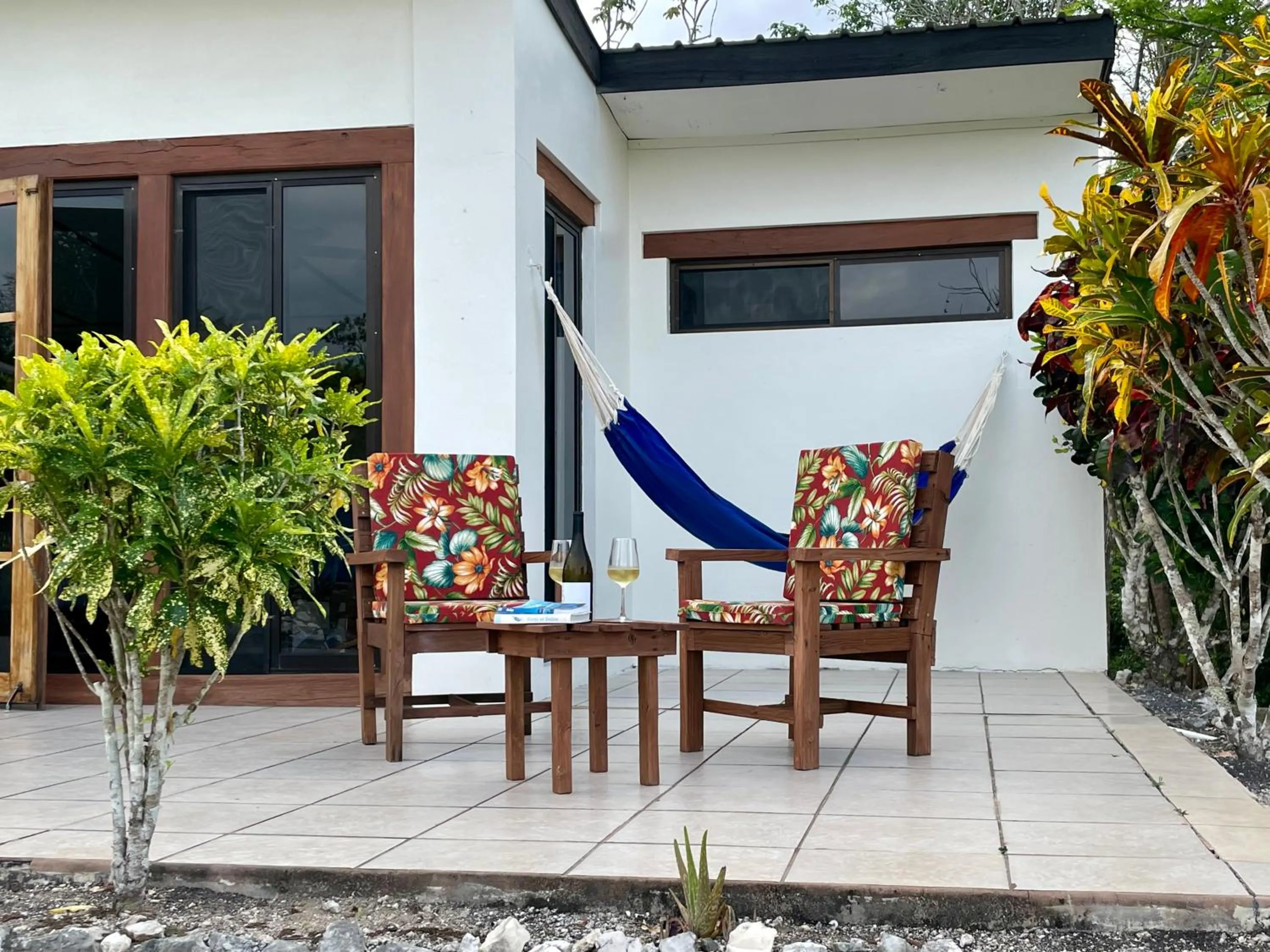 Patio in Gumbo Limbo Jungle Resort