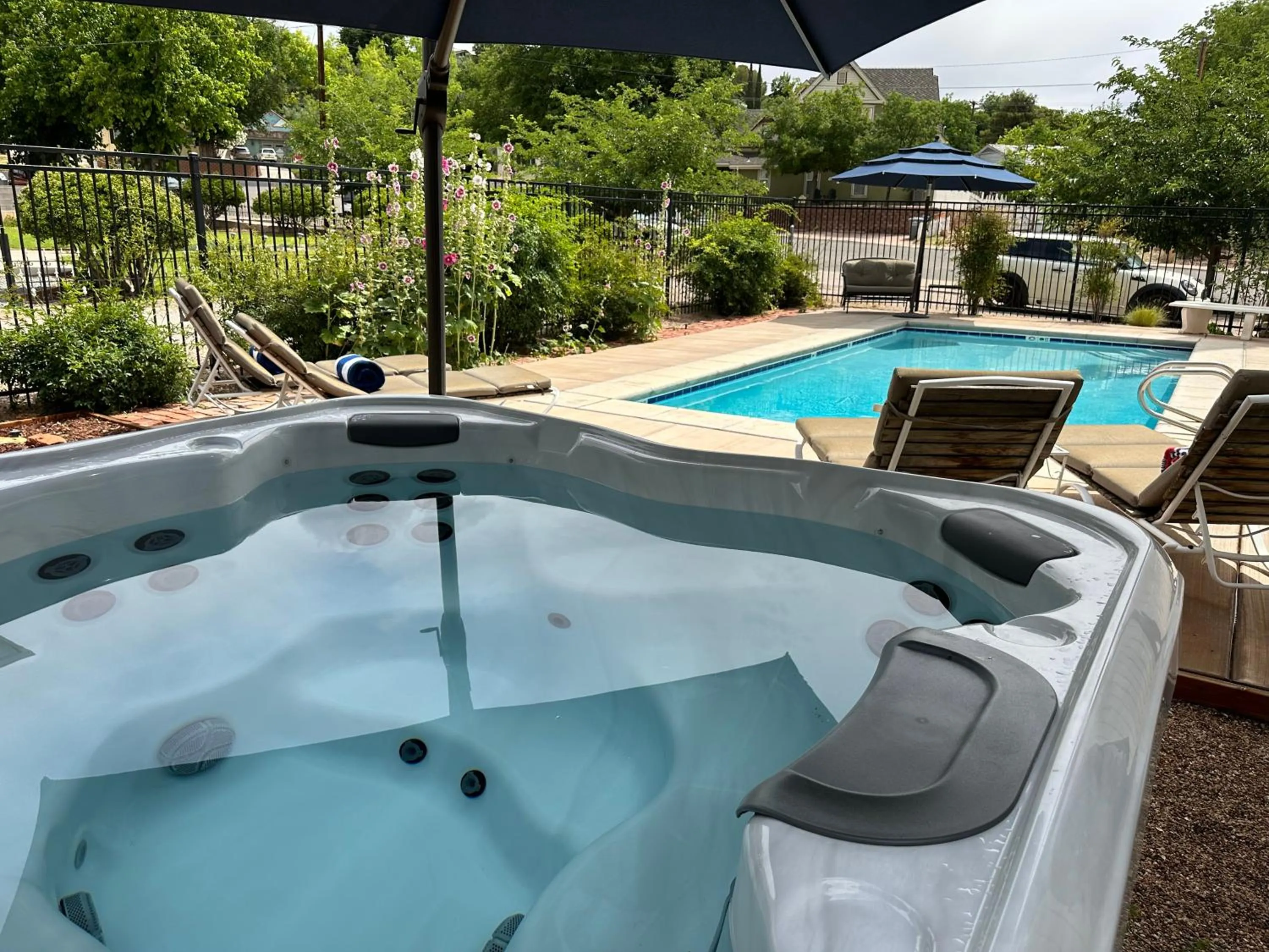 Swimming pool in The Cottage at 241 North
