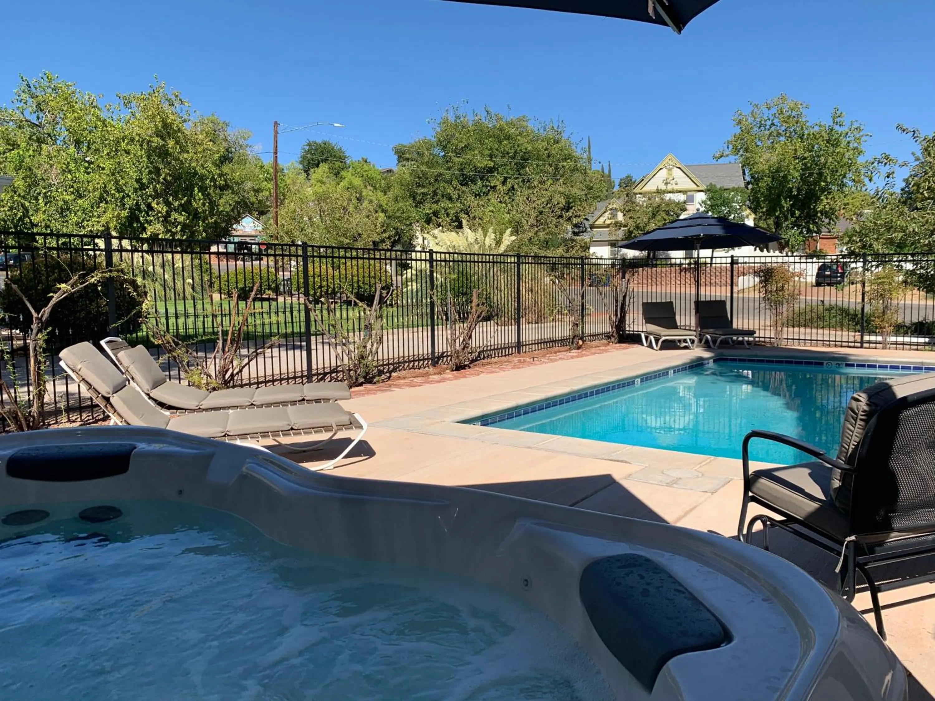 Swimming pool in The Cottage at 241 North