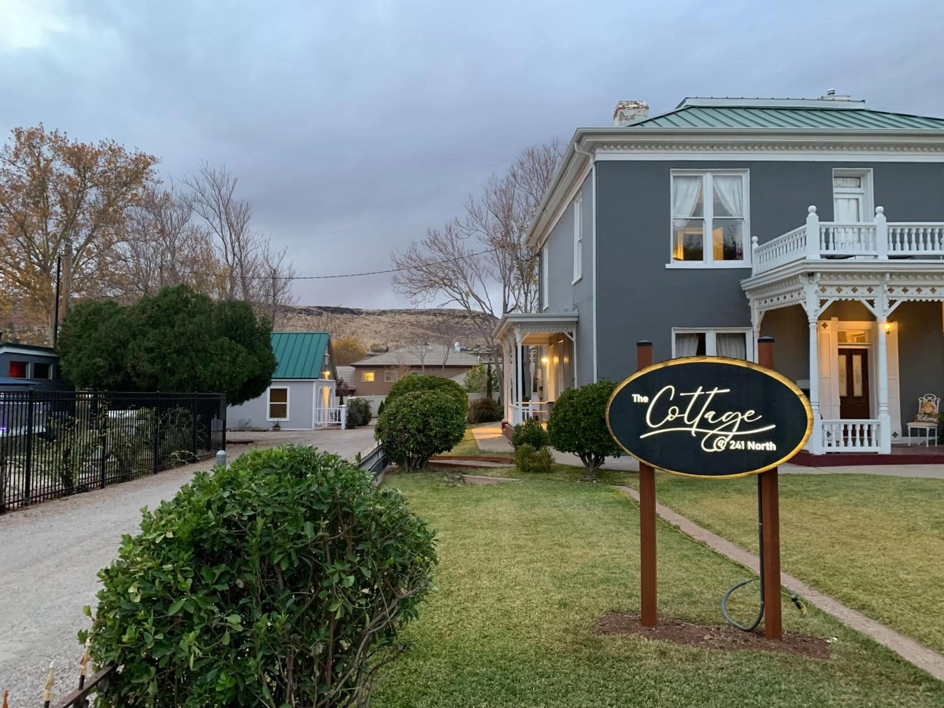 Property building in The Cottage at 241 North