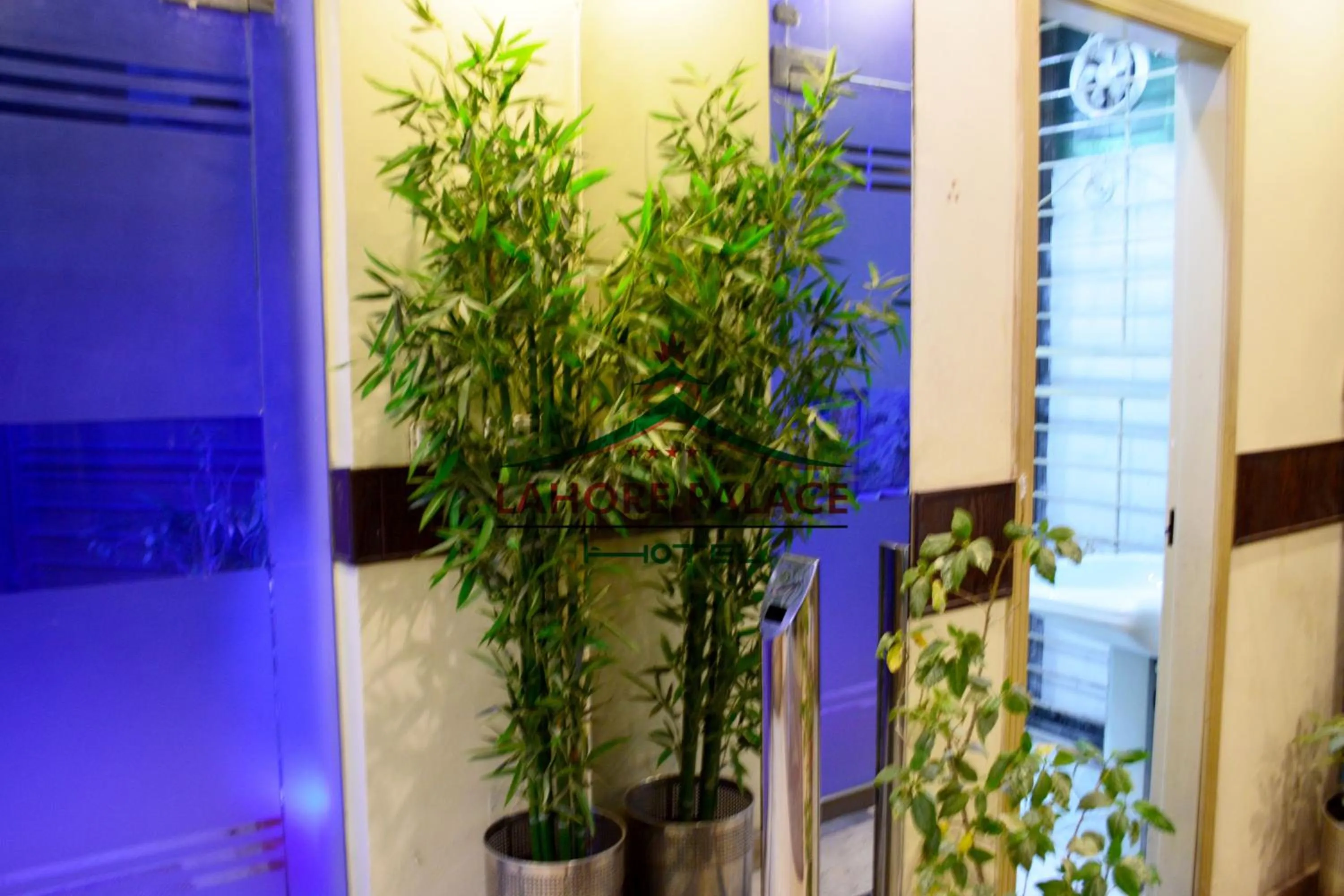 Rose Palace Hotel, Garden Town