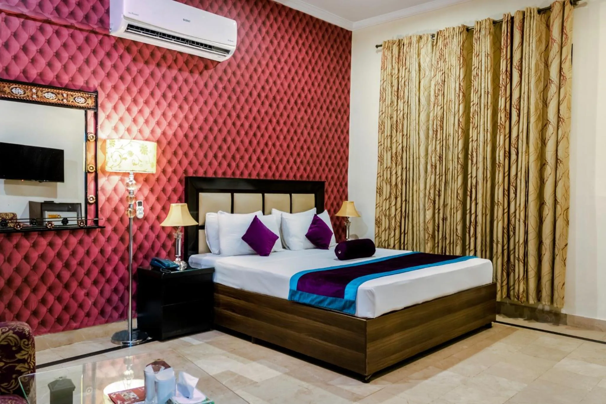 Bed in Rose Palace Hotel, Garden Town