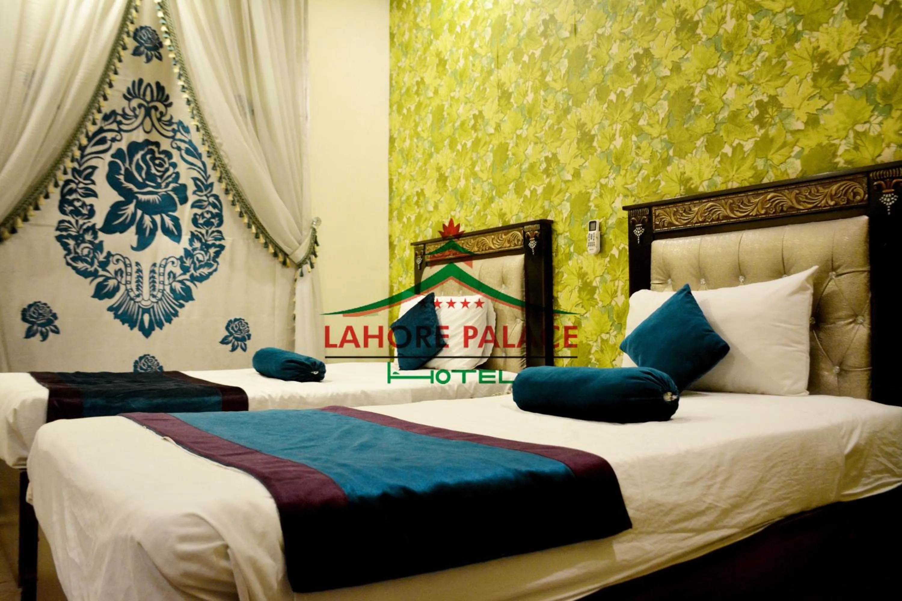 Bed in Rose Palace Hotel, Garden Town