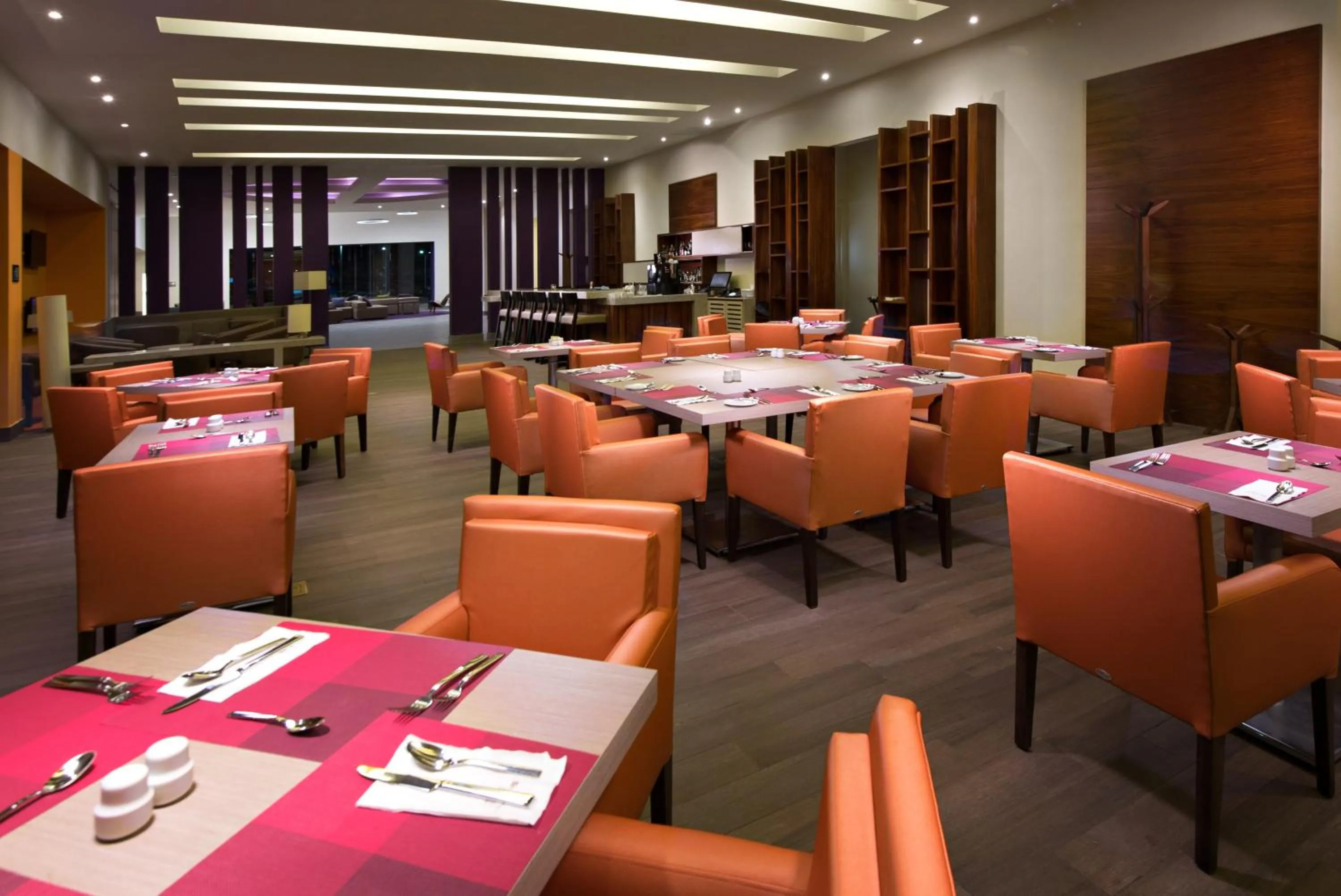 Restaurant/places to eat in Hilton Garden Inn Monterrey Airport