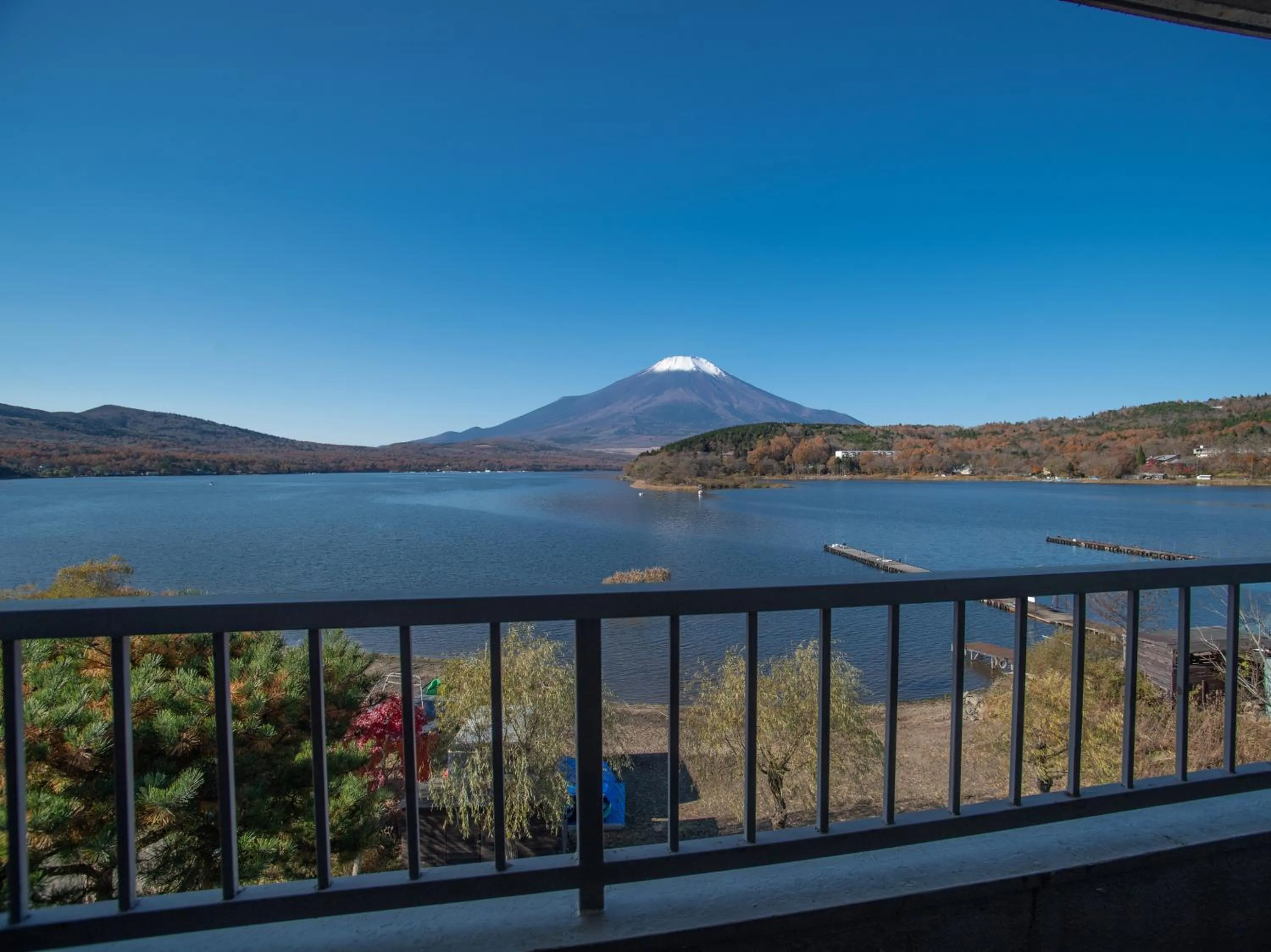 Natural landscape in Tabist Lakeside in Fujinami Yamanakako