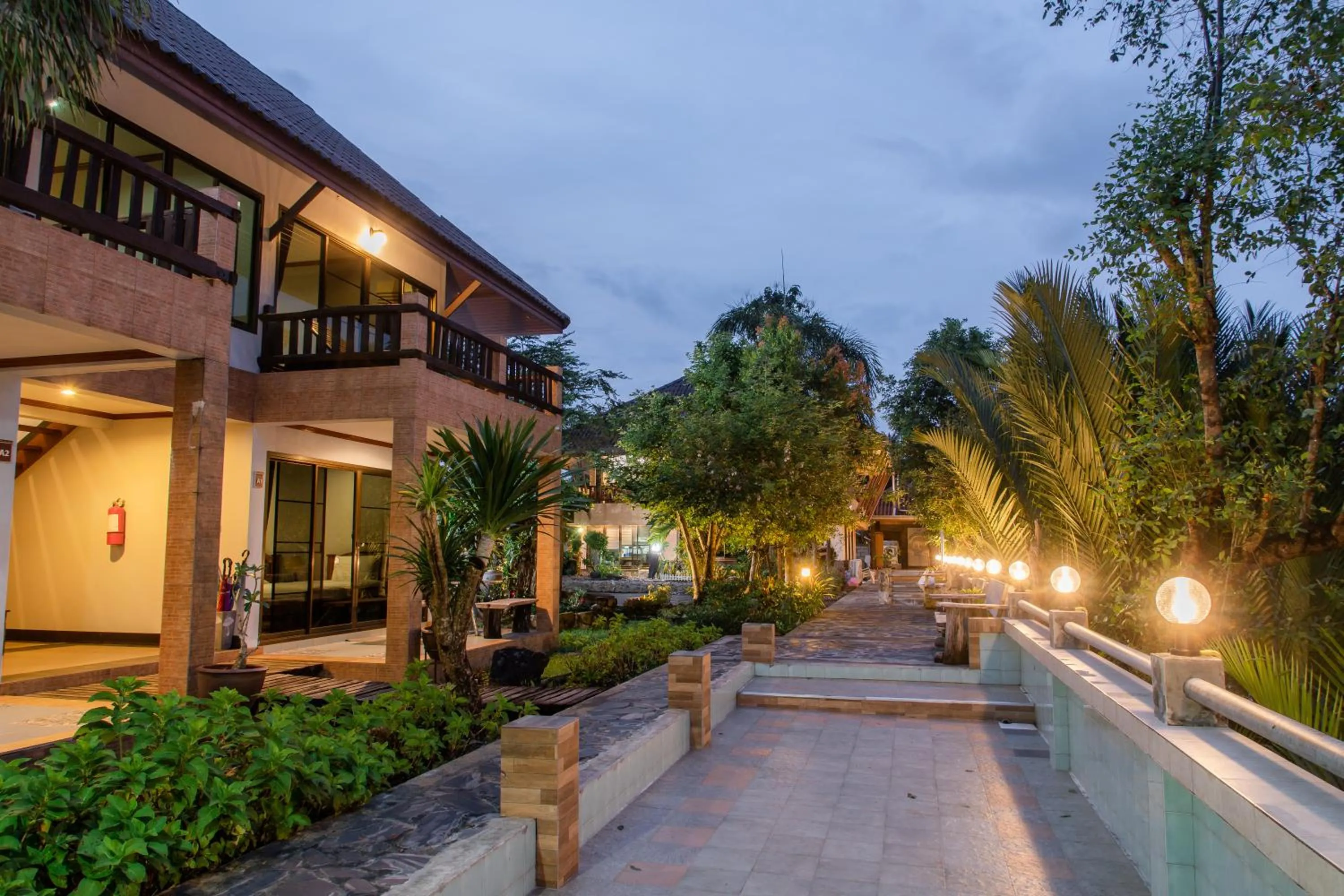 BaanRimNam Resort Trat