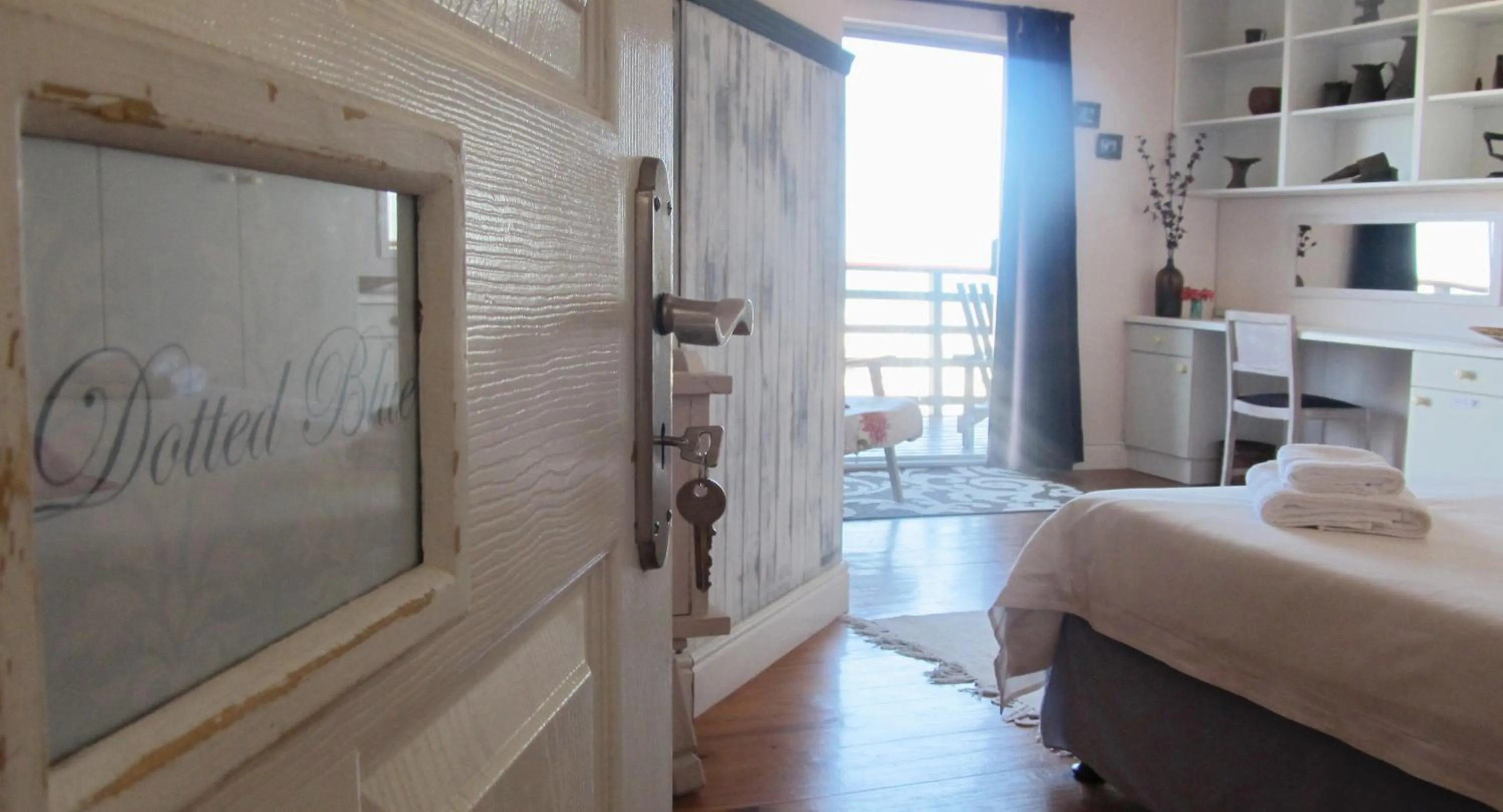 Photo of the whole room, Bed in Bluebottle Guesthouse