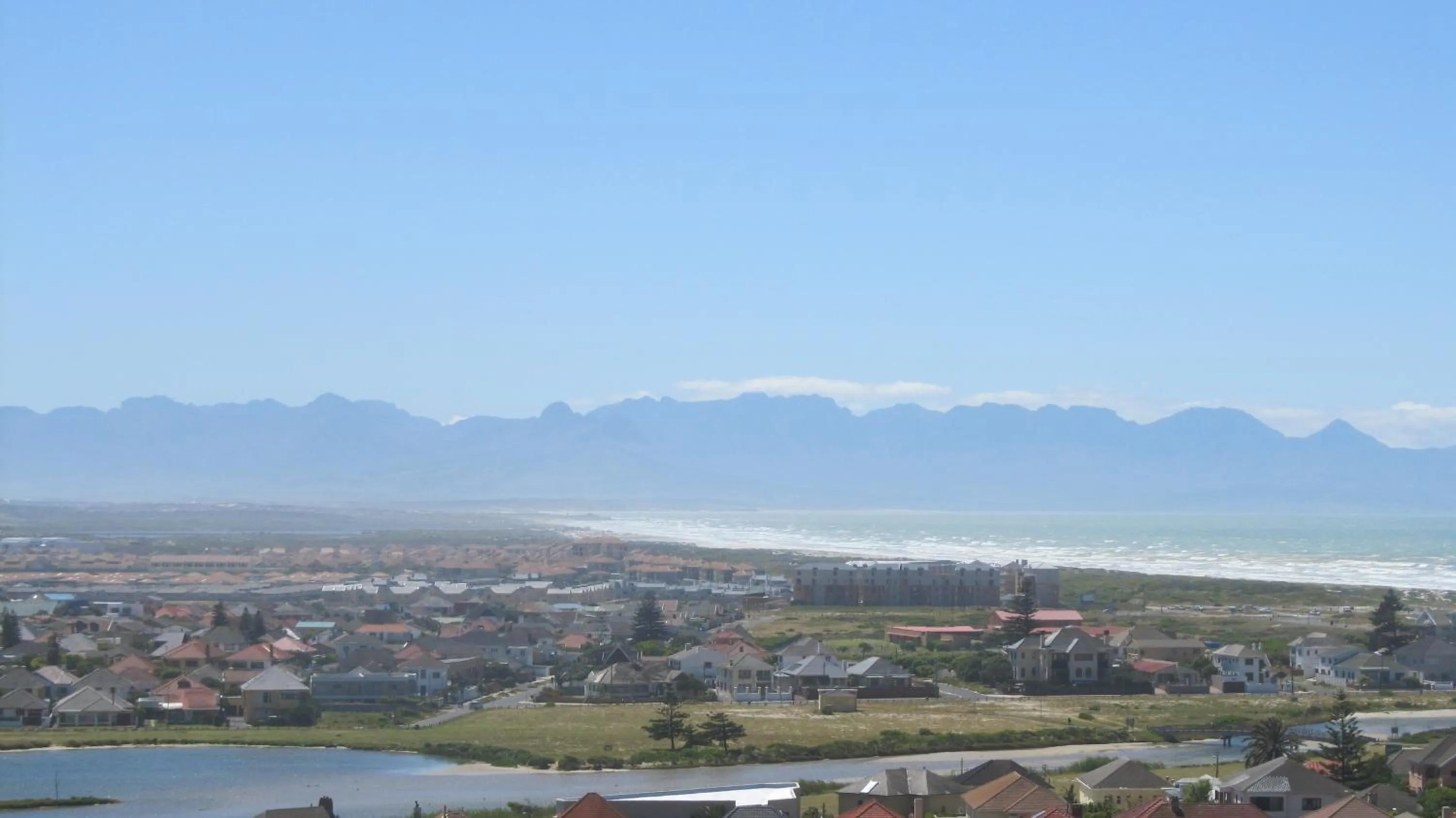 Lake view in Bluebottle Guesthouse