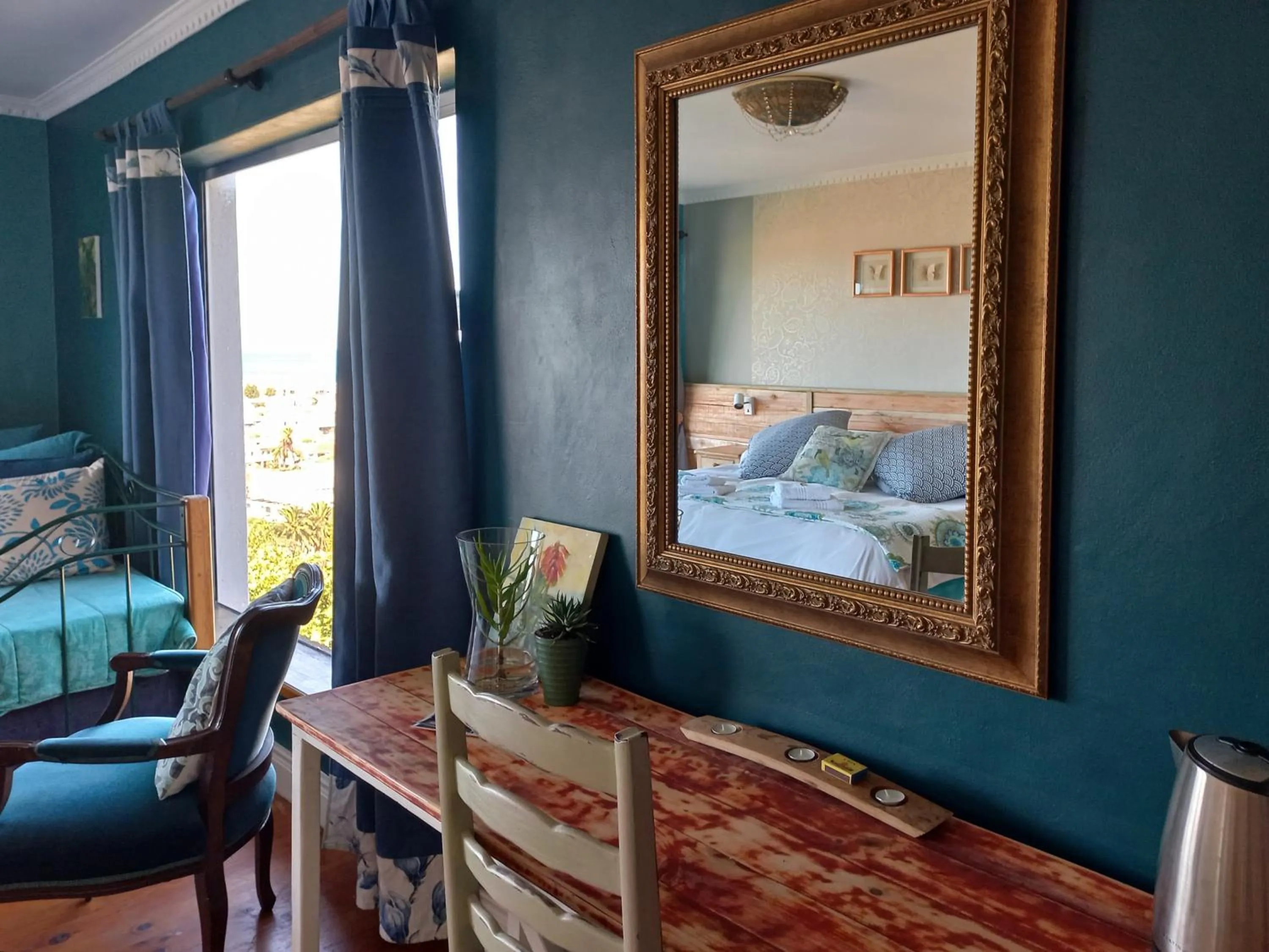 Bedroom in Bluebottle Guesthouse