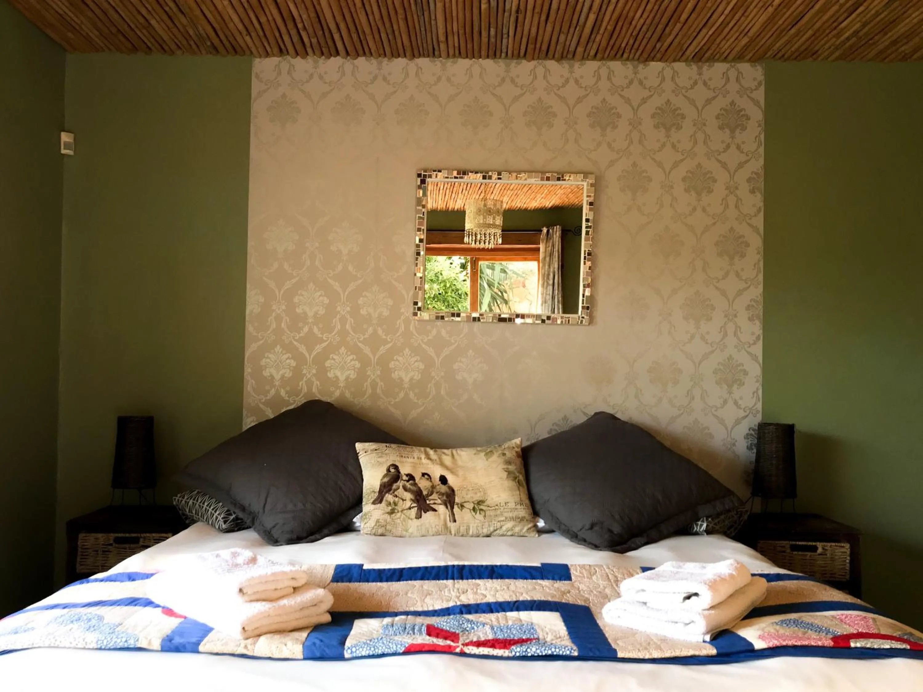 Bed in Bluebottle Guesthouse