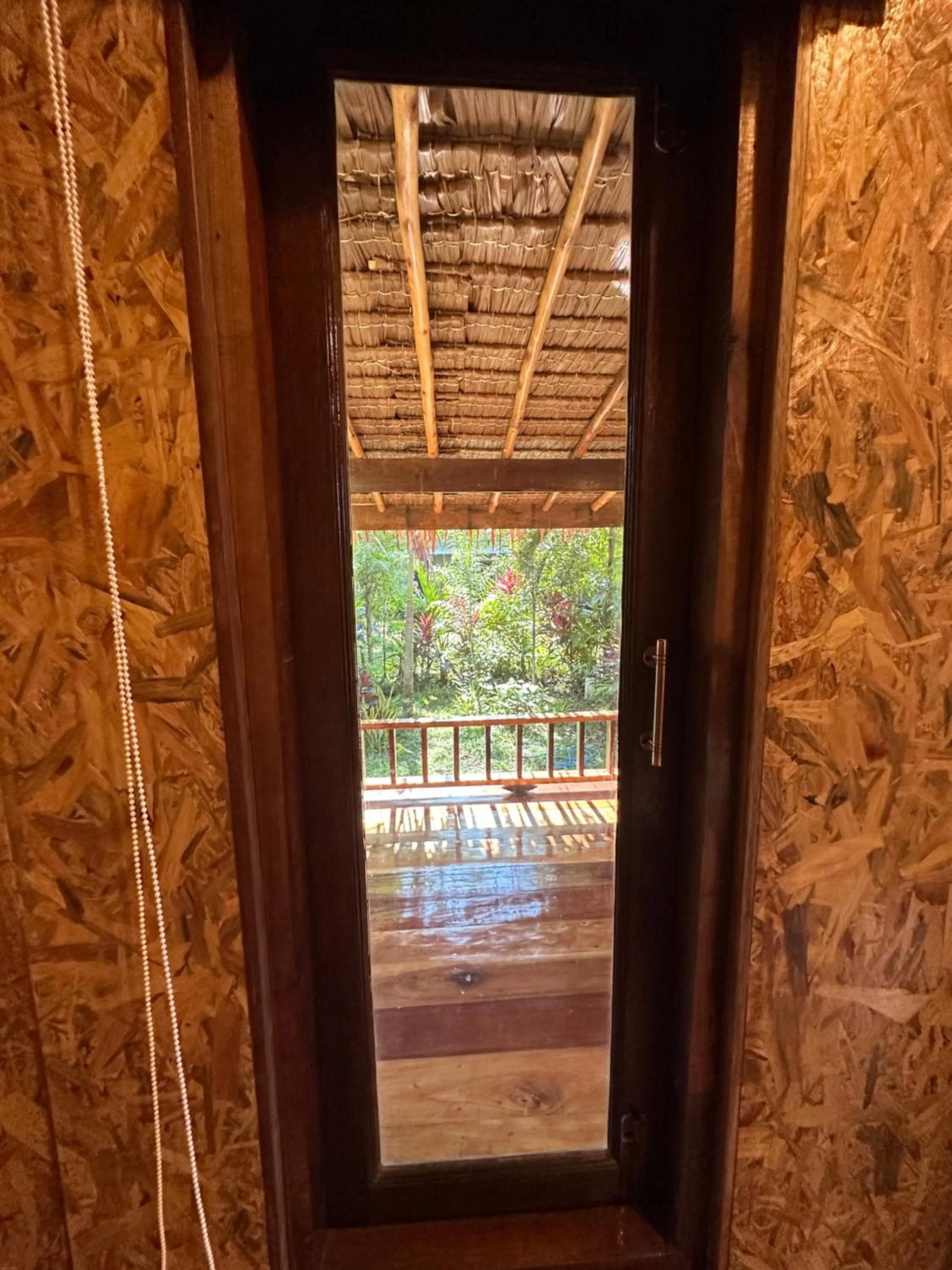 Koh Jum Bungalow & Hostel