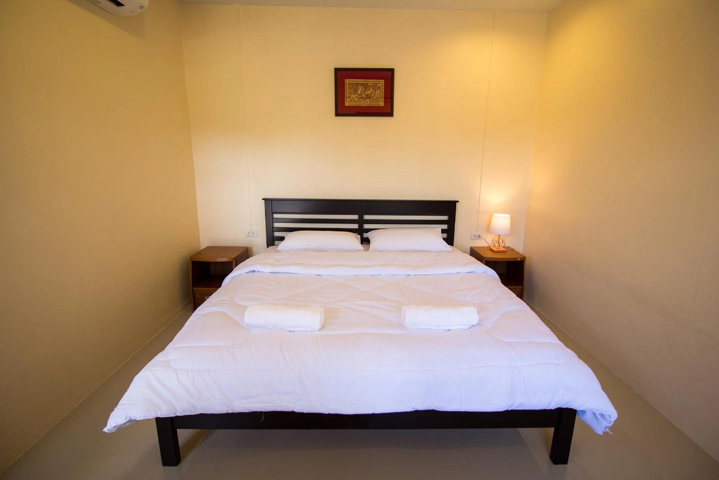 Bed in Koh Jum Bungalow & Hostel