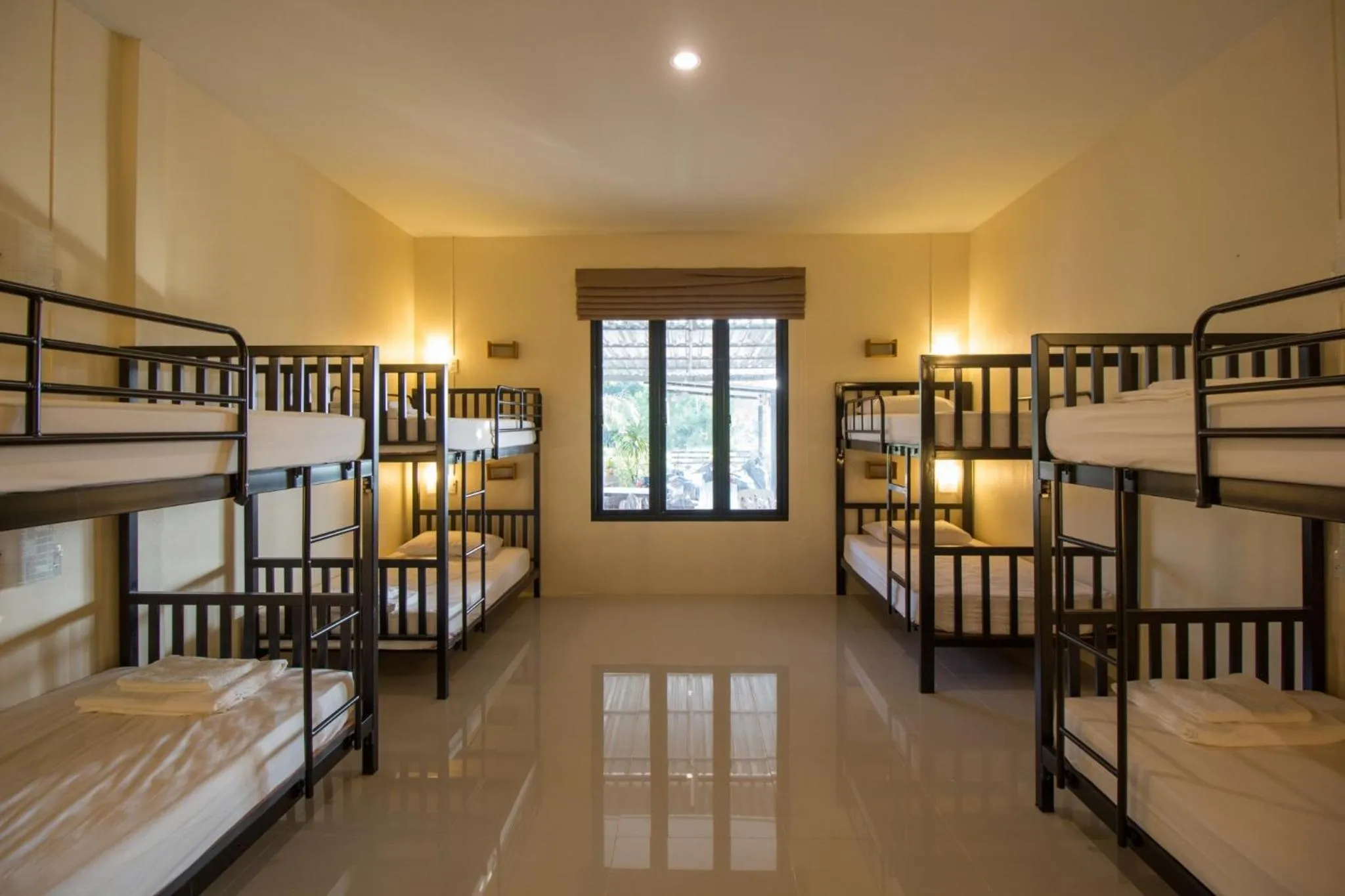 bunk bed, Bed in Koh Jum Bungalow & Hostel