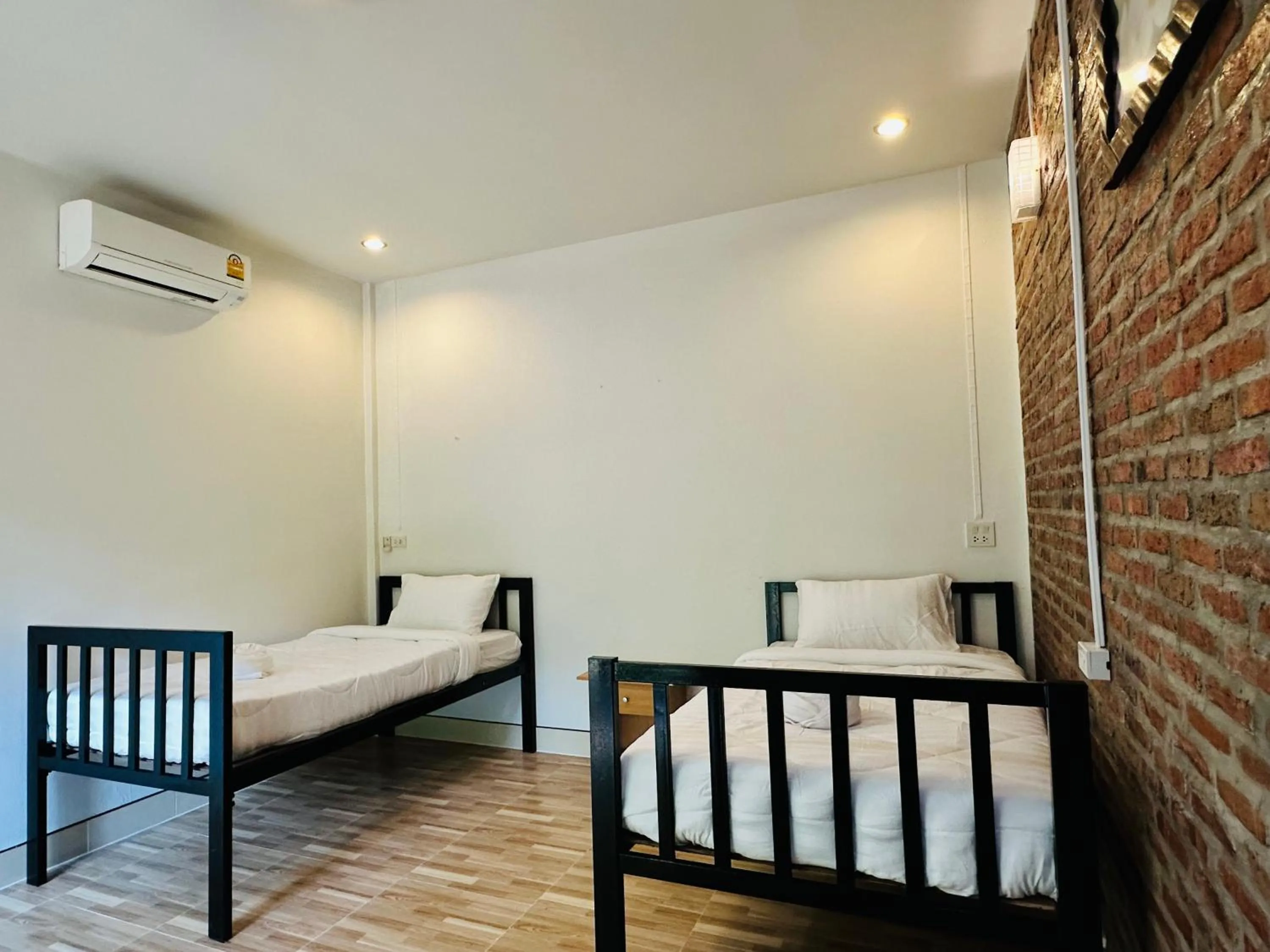 Bed in Koh Jum Bungalow & Hostel