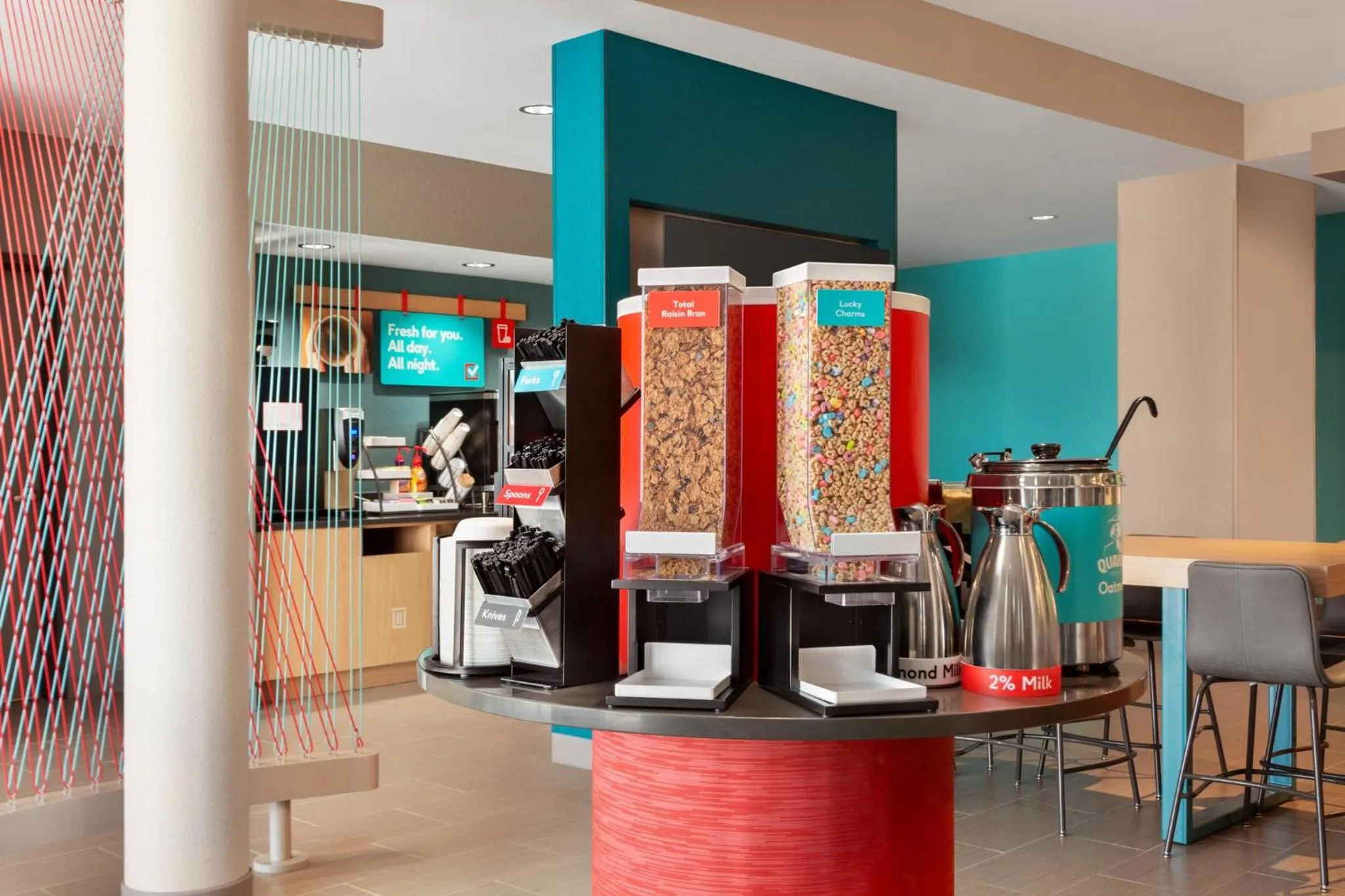 Breakfast in avid hotel Bellefonte by IHG