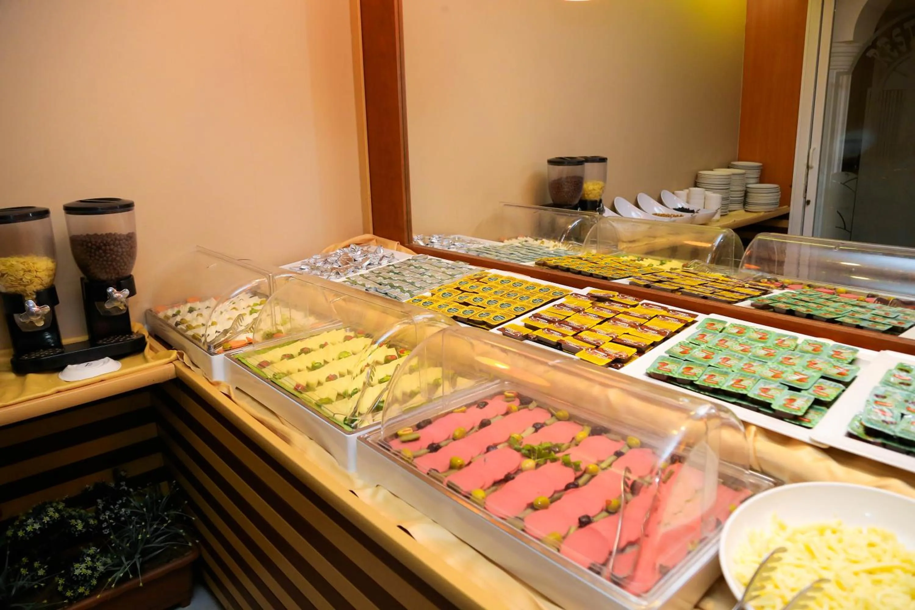 Breakfast in Sahinler Hotel